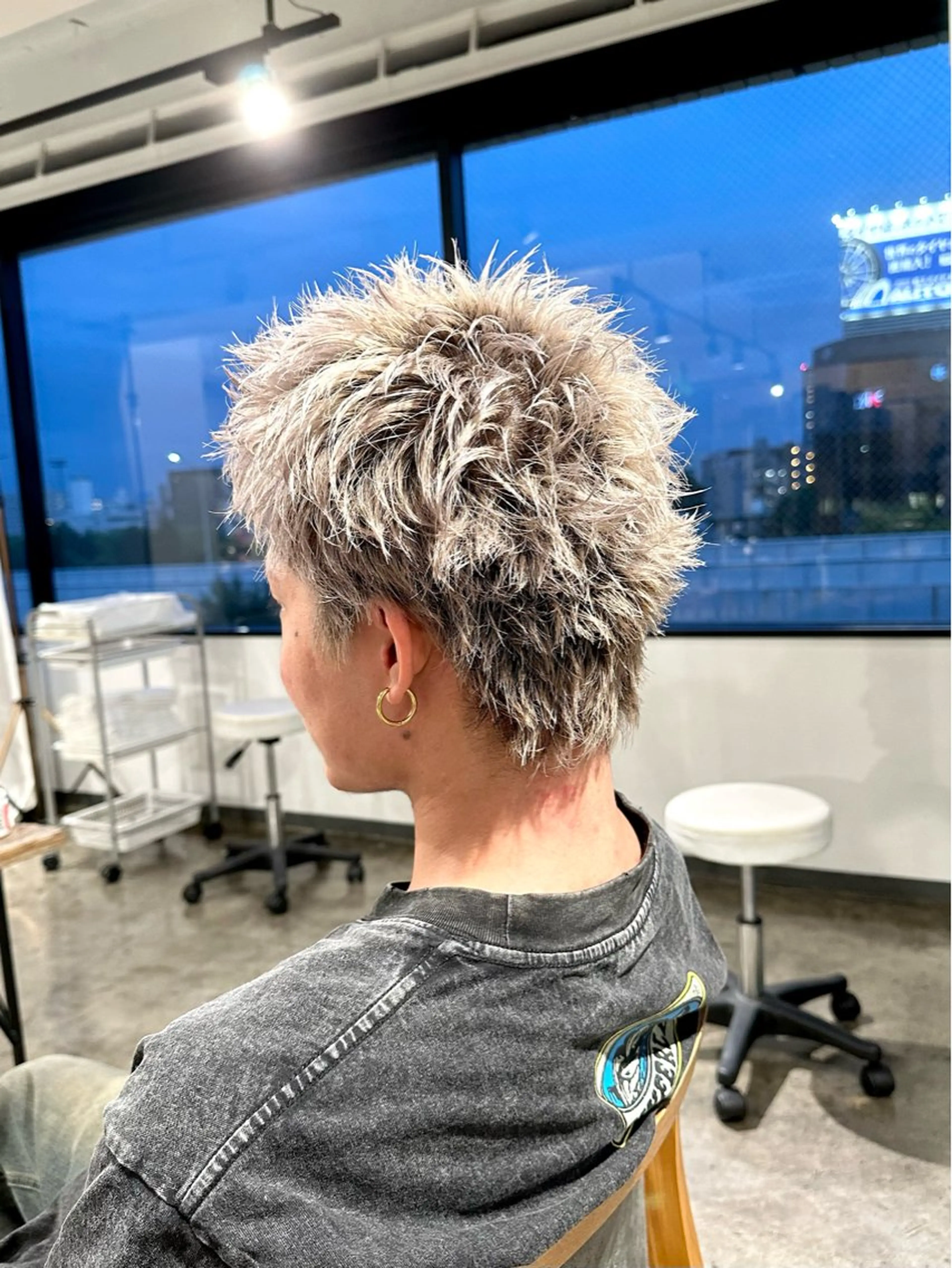 メンズ メンズブリーチ メンズハイトーン メンズパーマ スパイキーショート カット ヘアカラー トリートメント 骨格補正施術/メンズ 専門美容師/YUYAのヘアスタイル