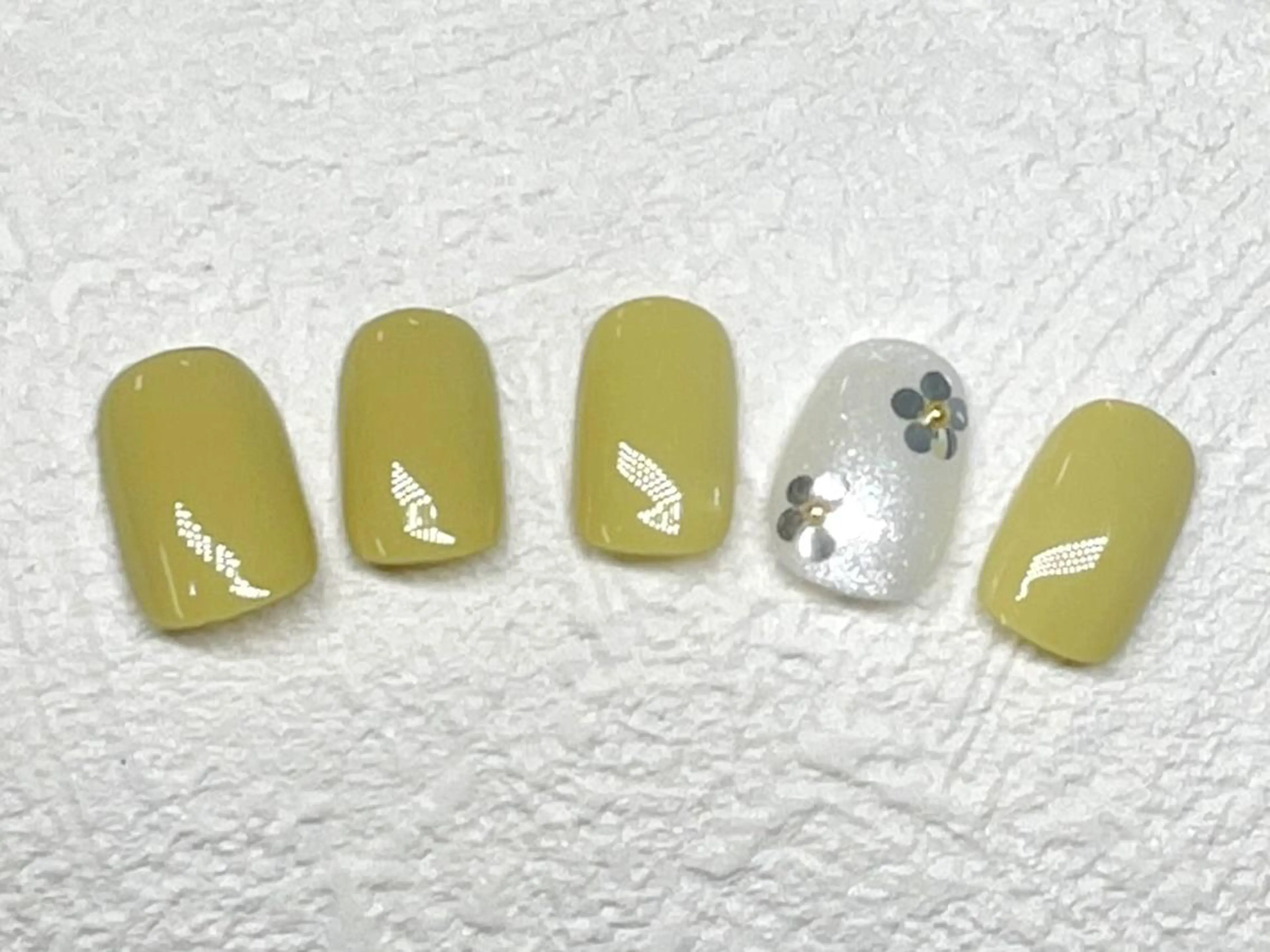 ネイル ハンドネイル 寺崎 葉月のネイルデザイン