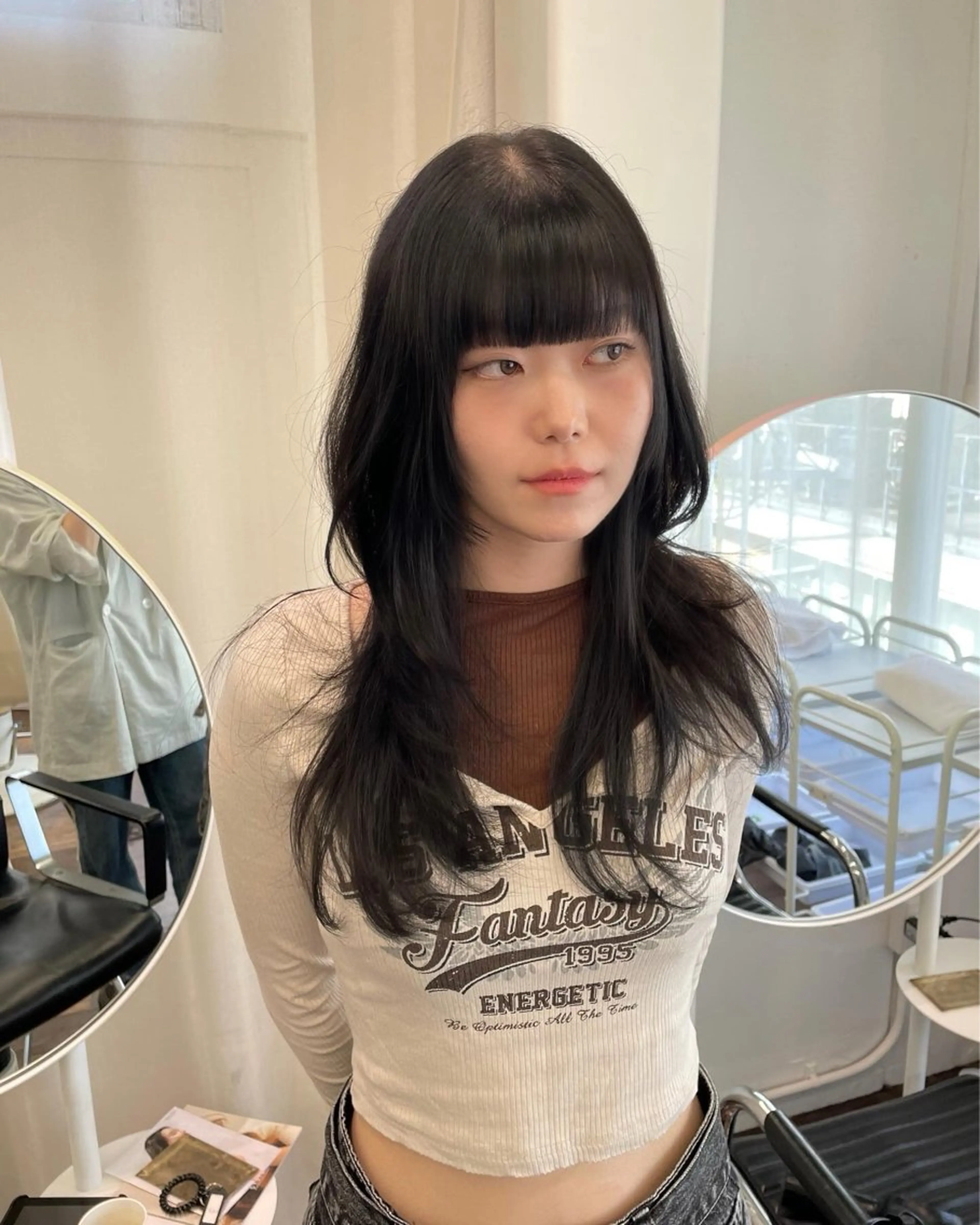 ロング カラー レイヤーカット カット ヘアカラー トリートメント レイヤーカット🎀 kanaのヘアスタイル