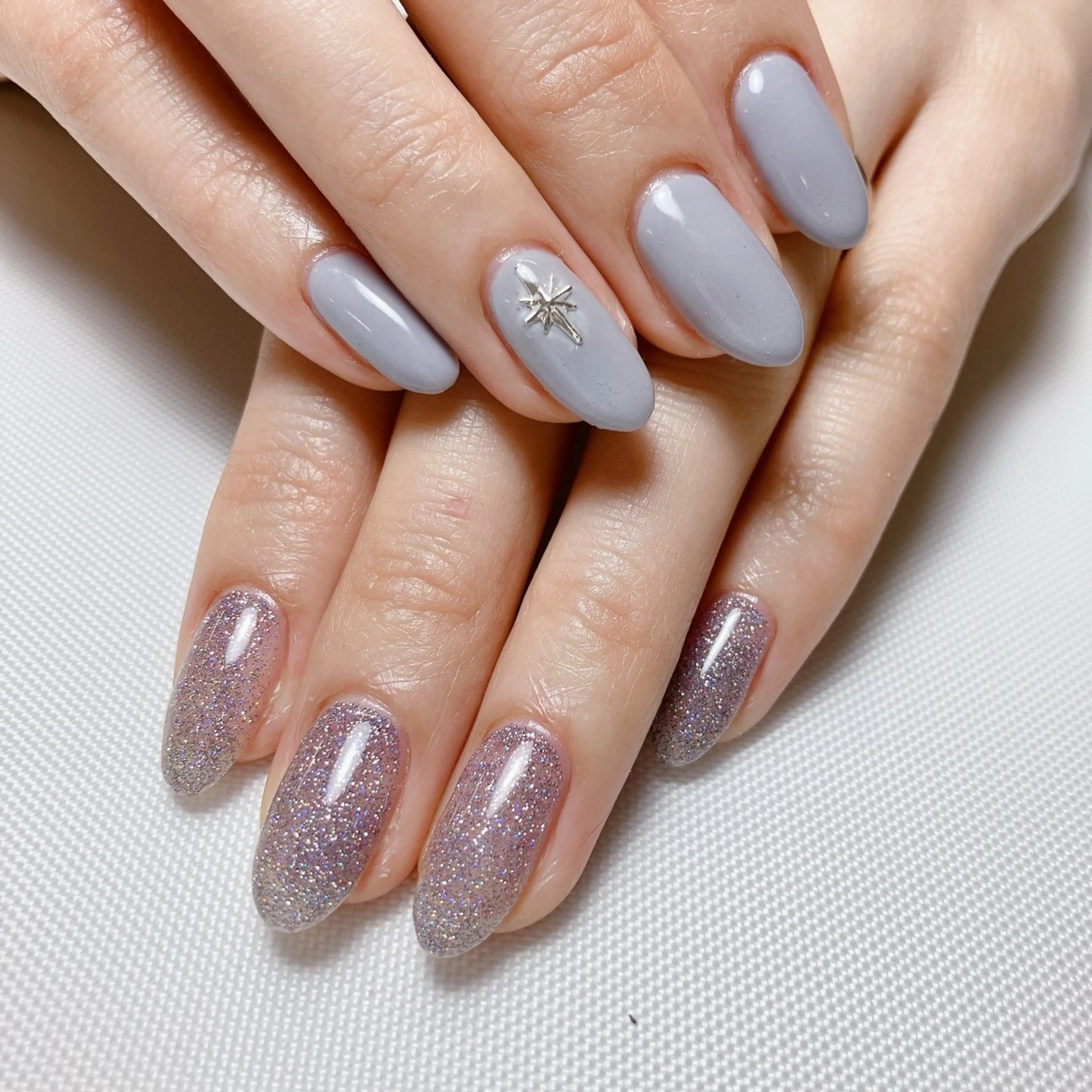 ネイル 綱島 佳恵のネイルデザイン