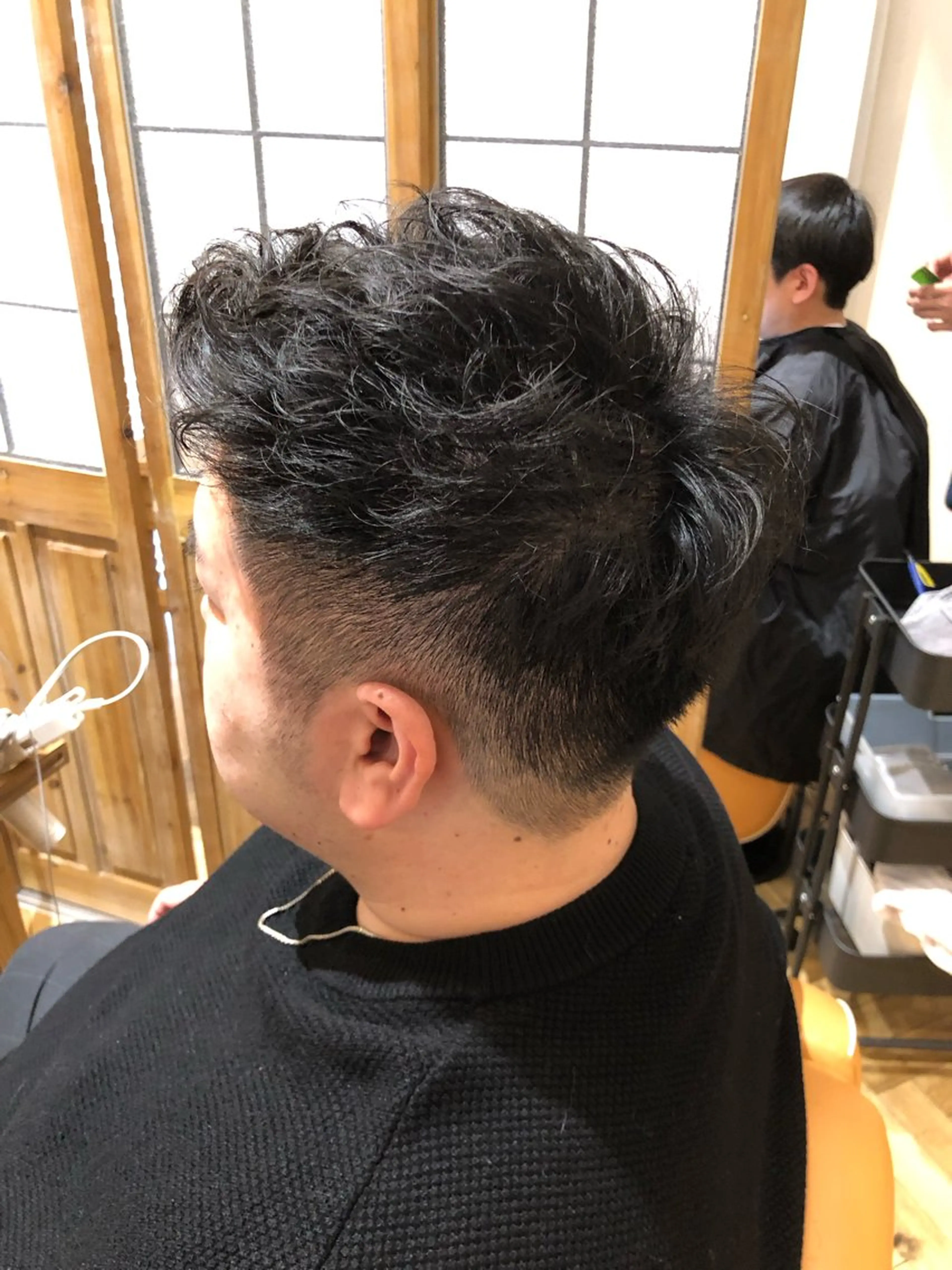 ショート カット パーマ ブリーチ無し白髪ぼか し/艶髪/津嘉山のヘアスタイル