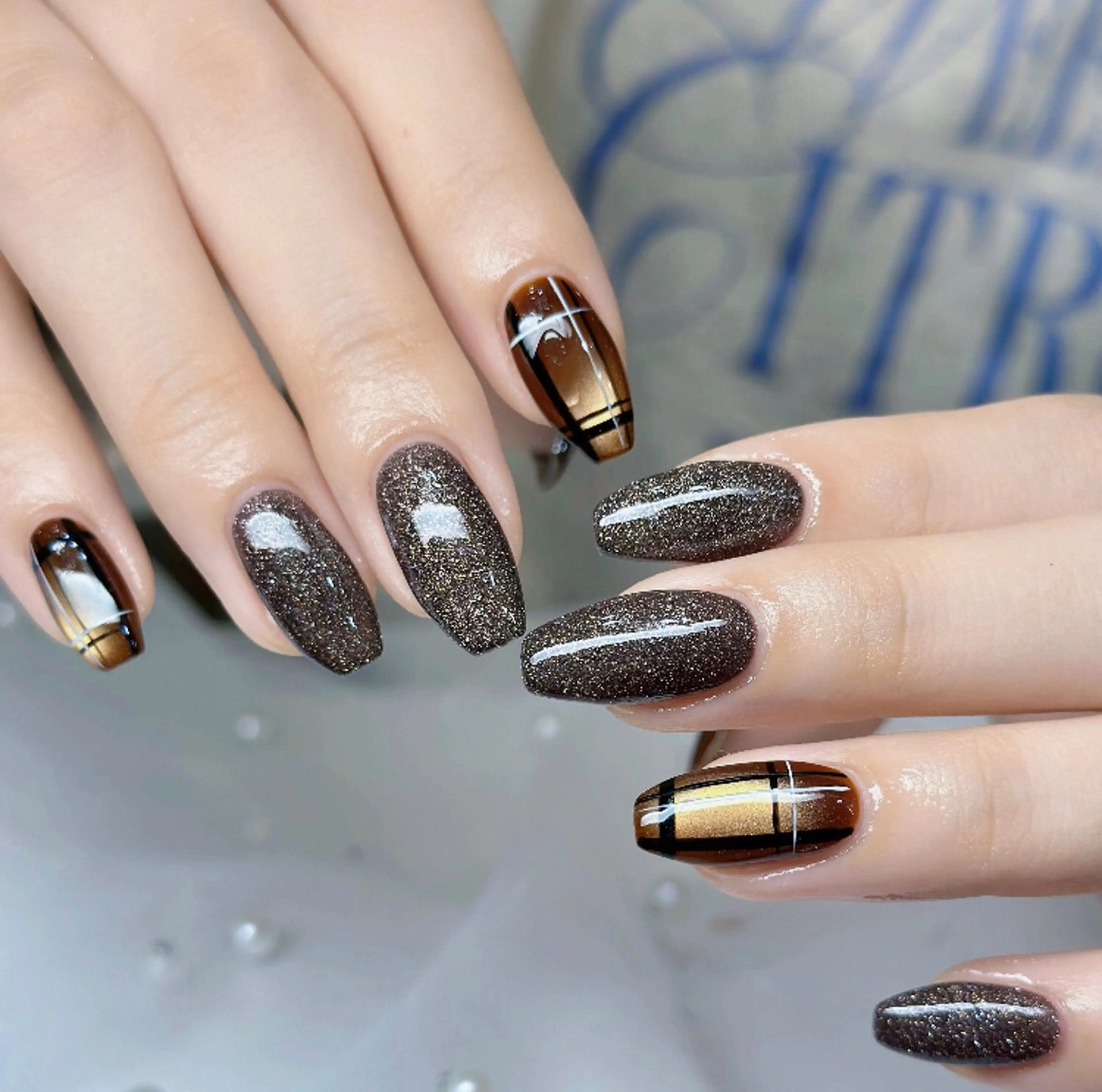 ネイル 長さ出し フレンチネイル 韓国ネイル レース マグネットネイル ハンドネイル 波 なみのネイルデザイン