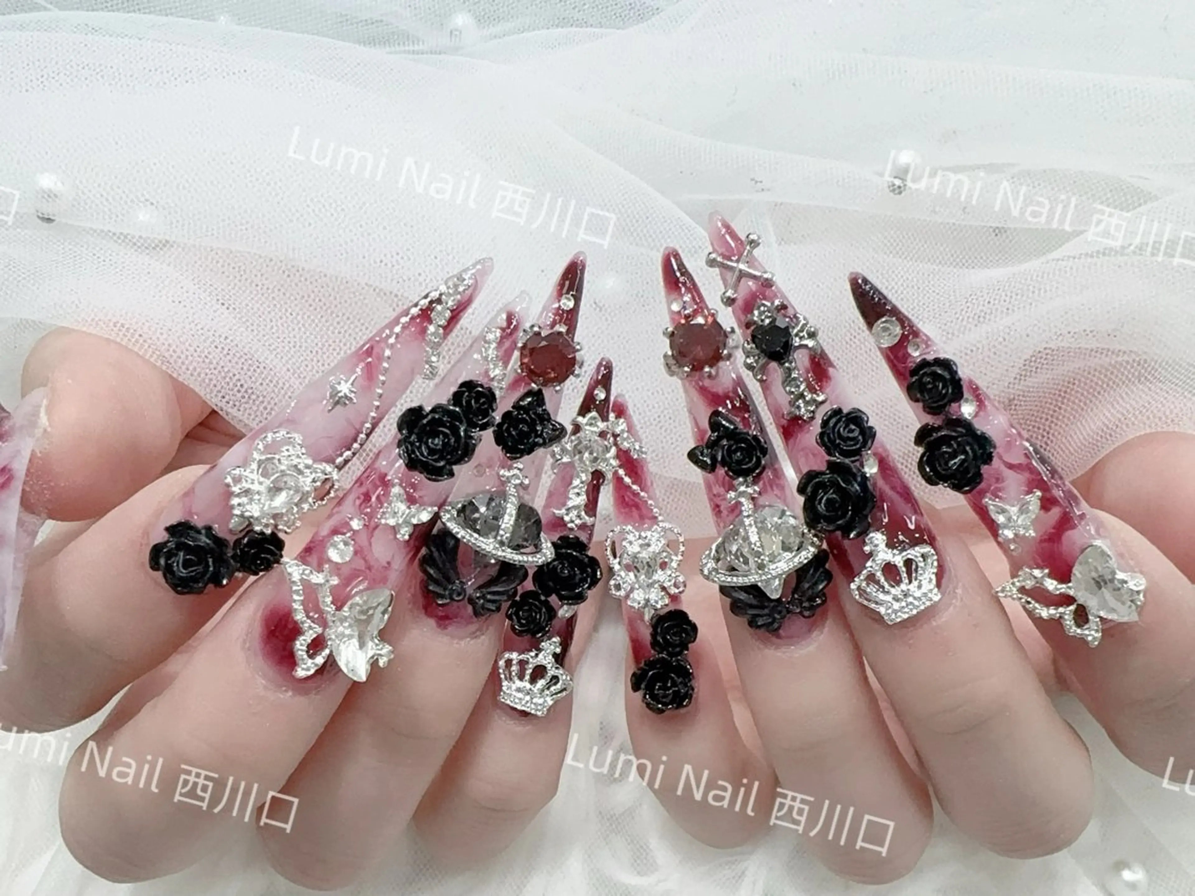 ネイル Lumiネイルサロン所属・Lumi Nail Salonのネイルデザイン