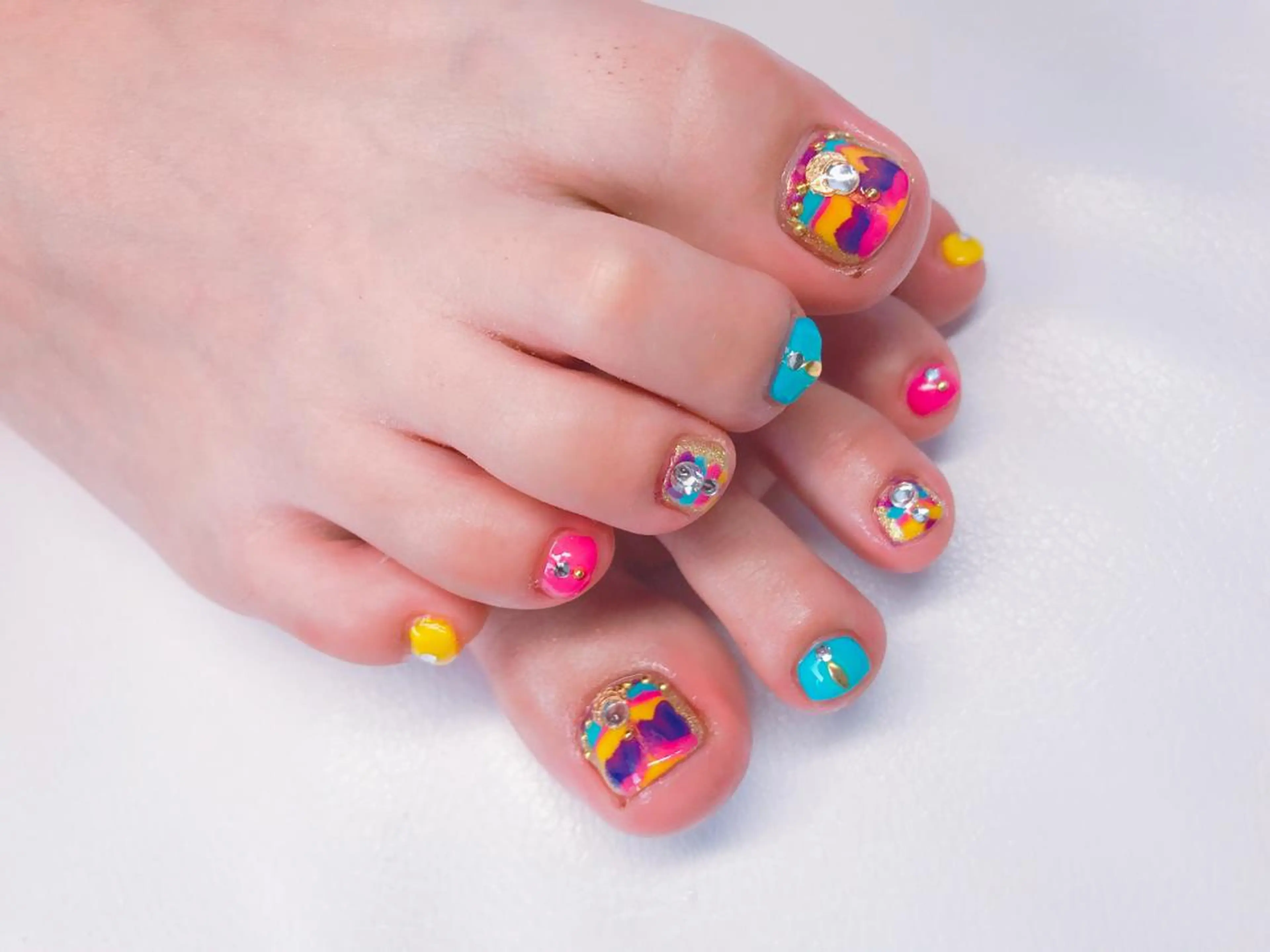 ネイル 【カメレオン】 上村 祥子のヘアスタイル