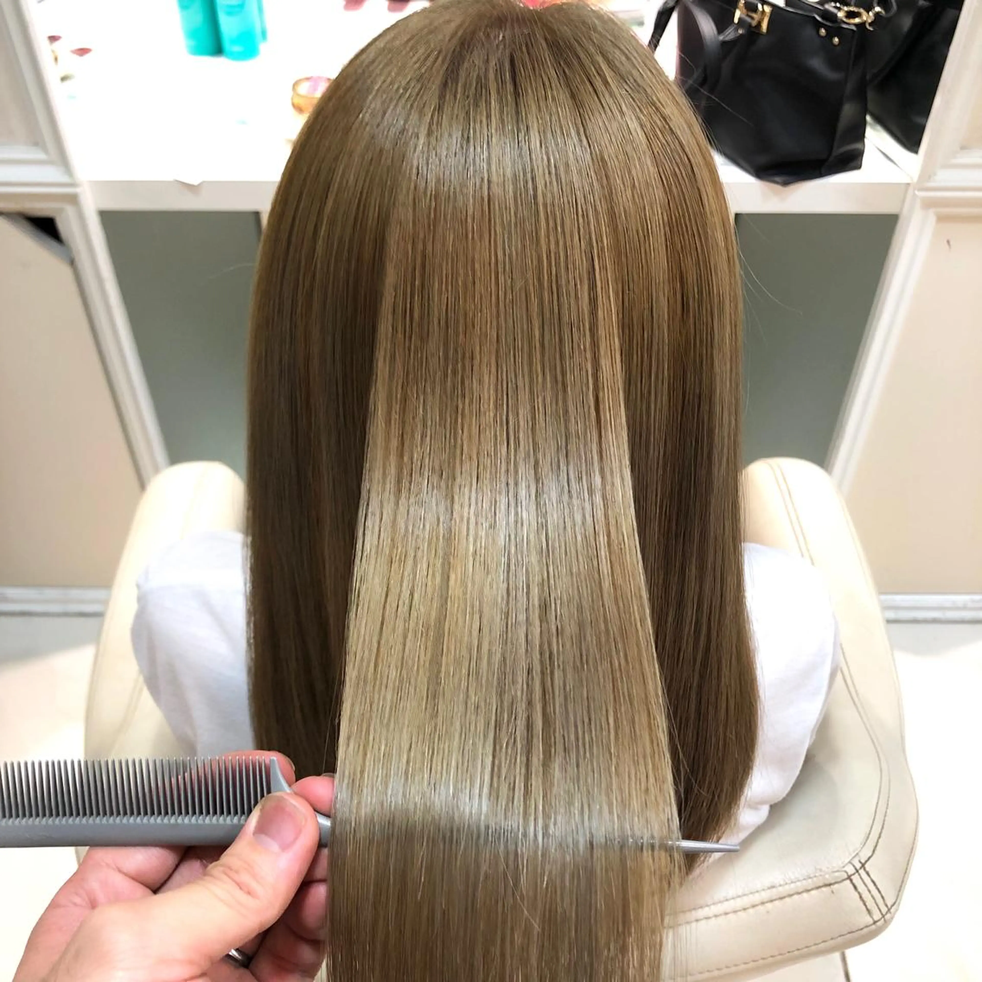 💛カット+ぷる艶カラー💛の写真