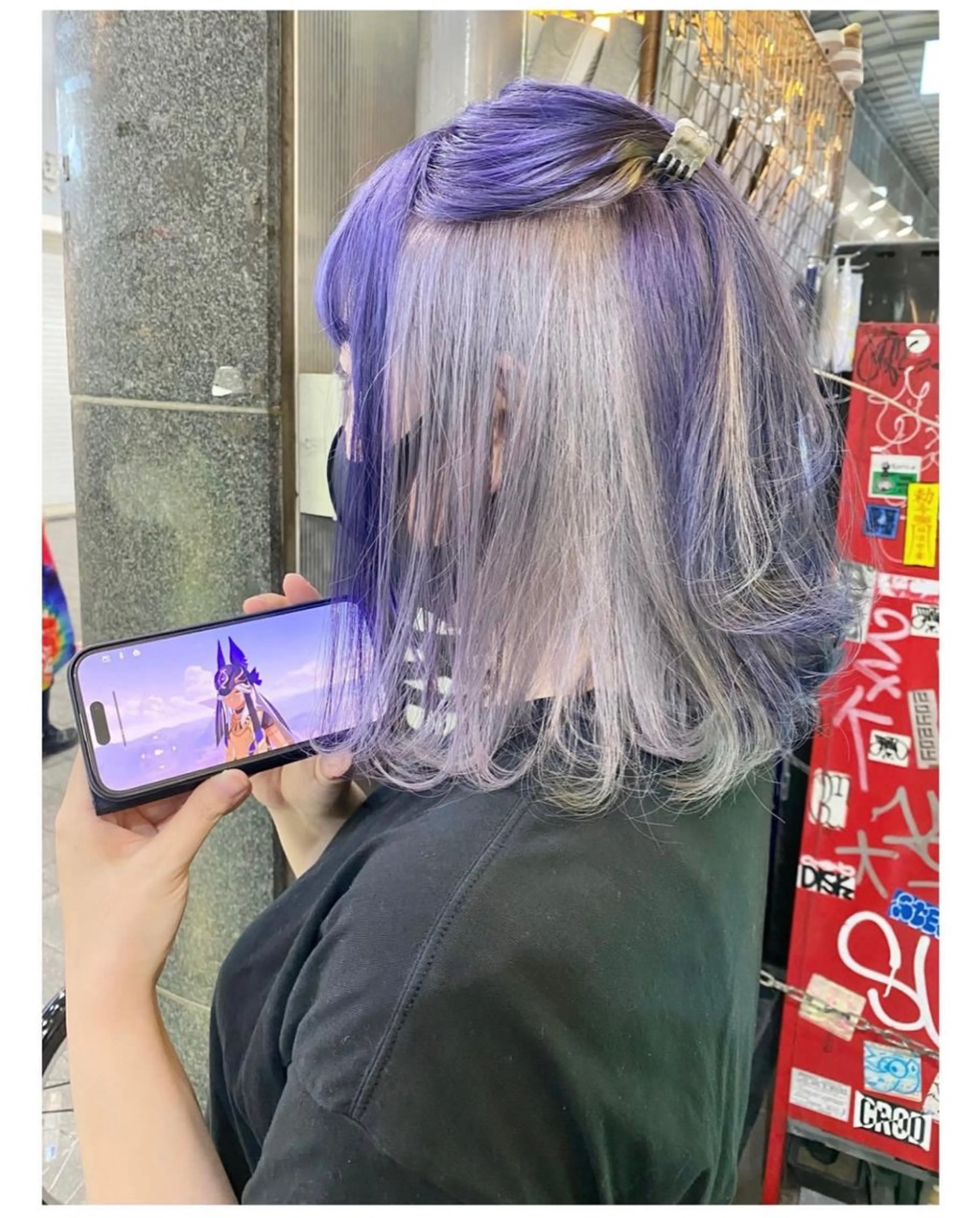 ミディアム カラー デザインカラー パープルカラー シルバー ヘアカラー GARU-ガル-所属・TSUNO🦖 派手髪/オタク美容師のヘアスタイル