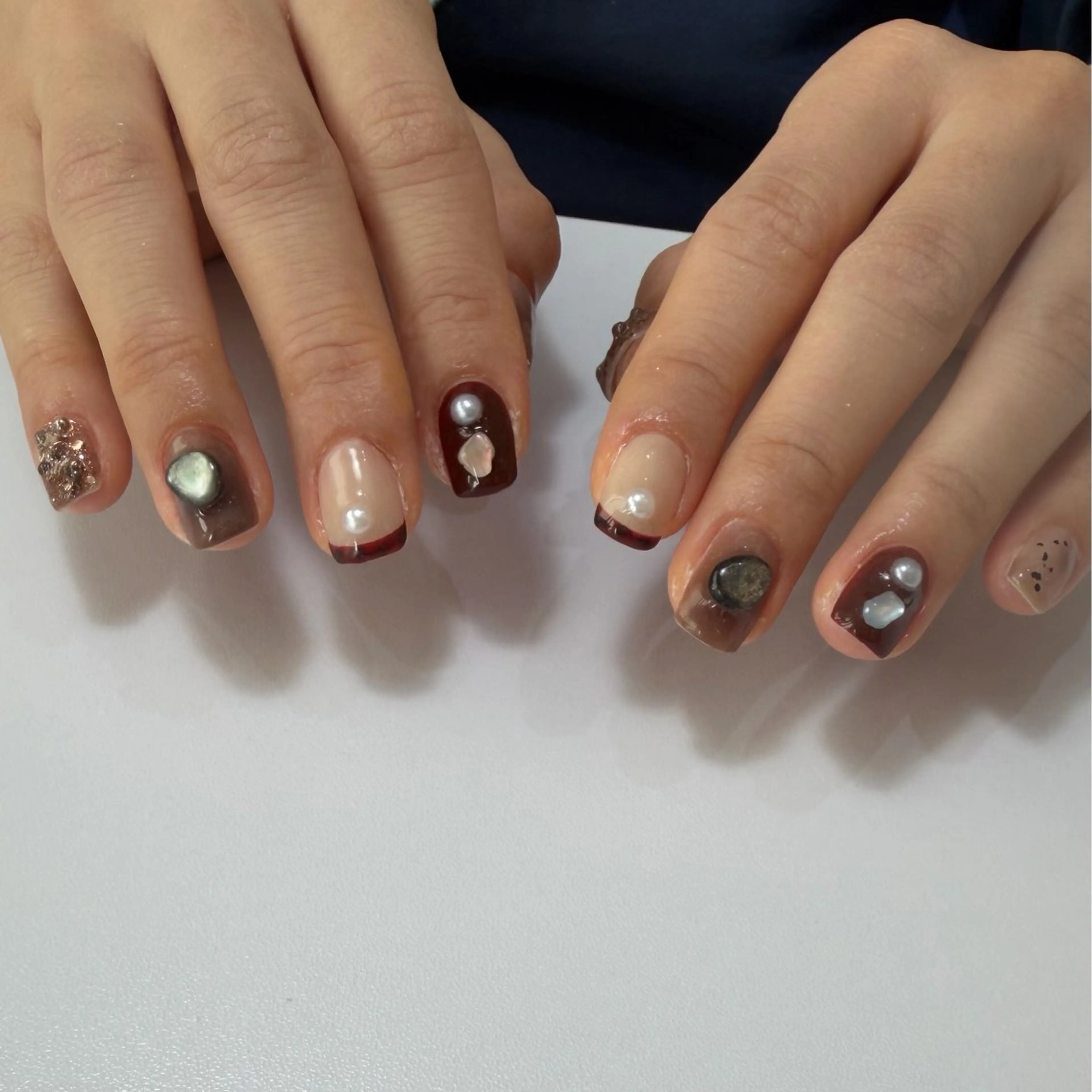 ネイル アートネイル ボルドー ブラウン ジェルネイル 持ち込み Nail mood /アートし放題のネイルデザイン