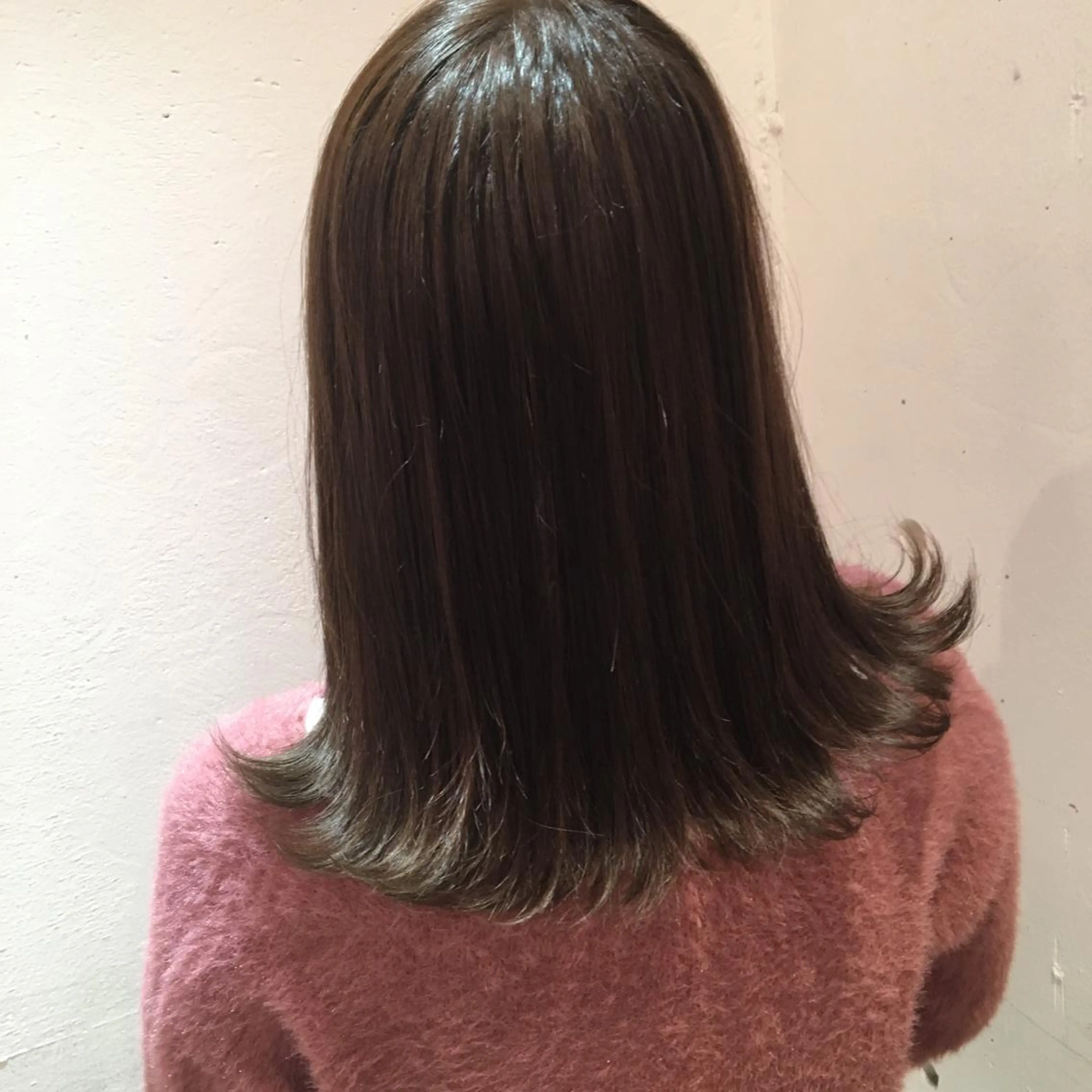 セミロング ロング カラー THE DAY所属・AKI HASHIMOTOのヘアスタイル