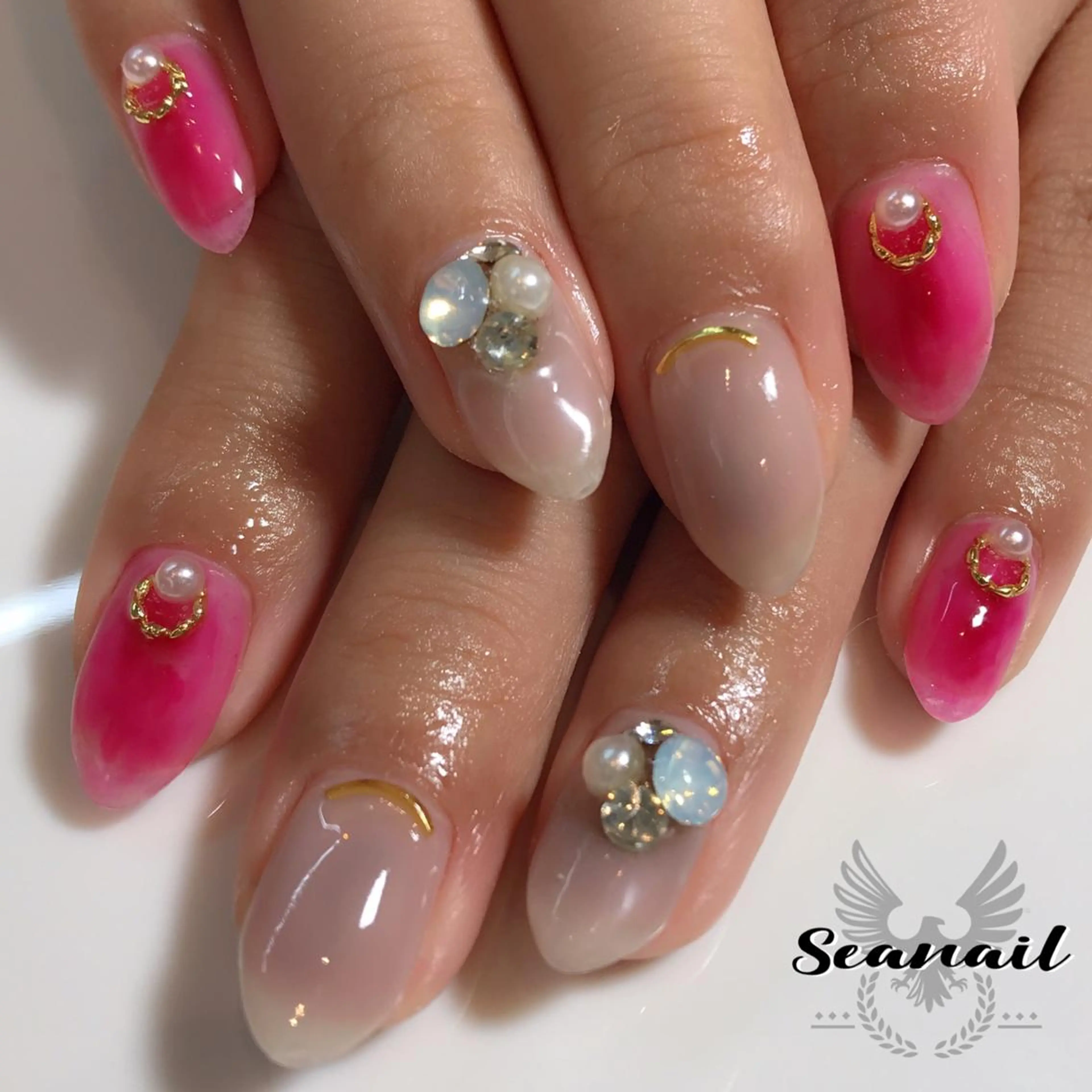 ネイル 小尾 栞のネイルデザイン