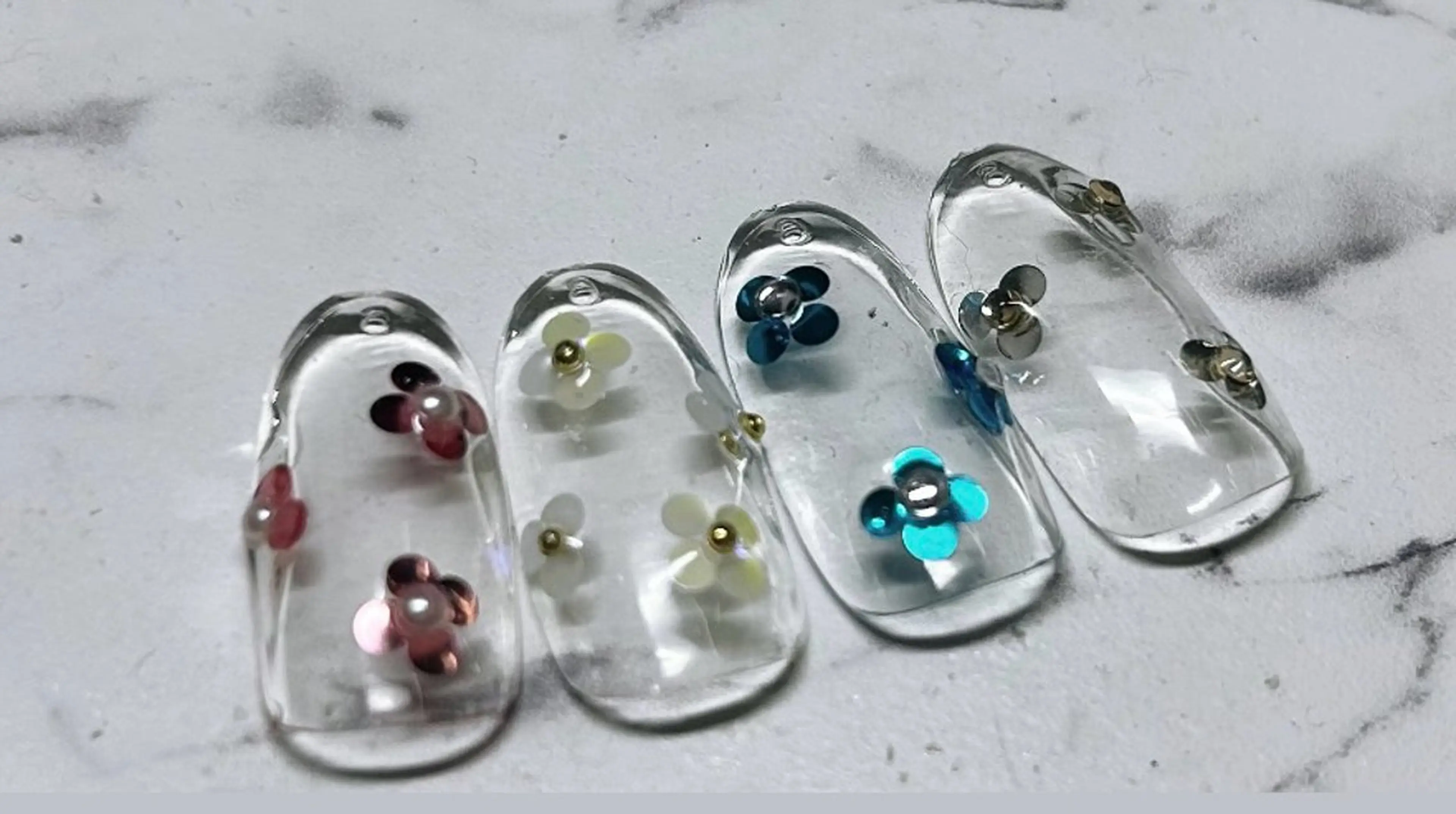 ネイル マグネットネイル AIushe平井店 ななみのネイルデザイン