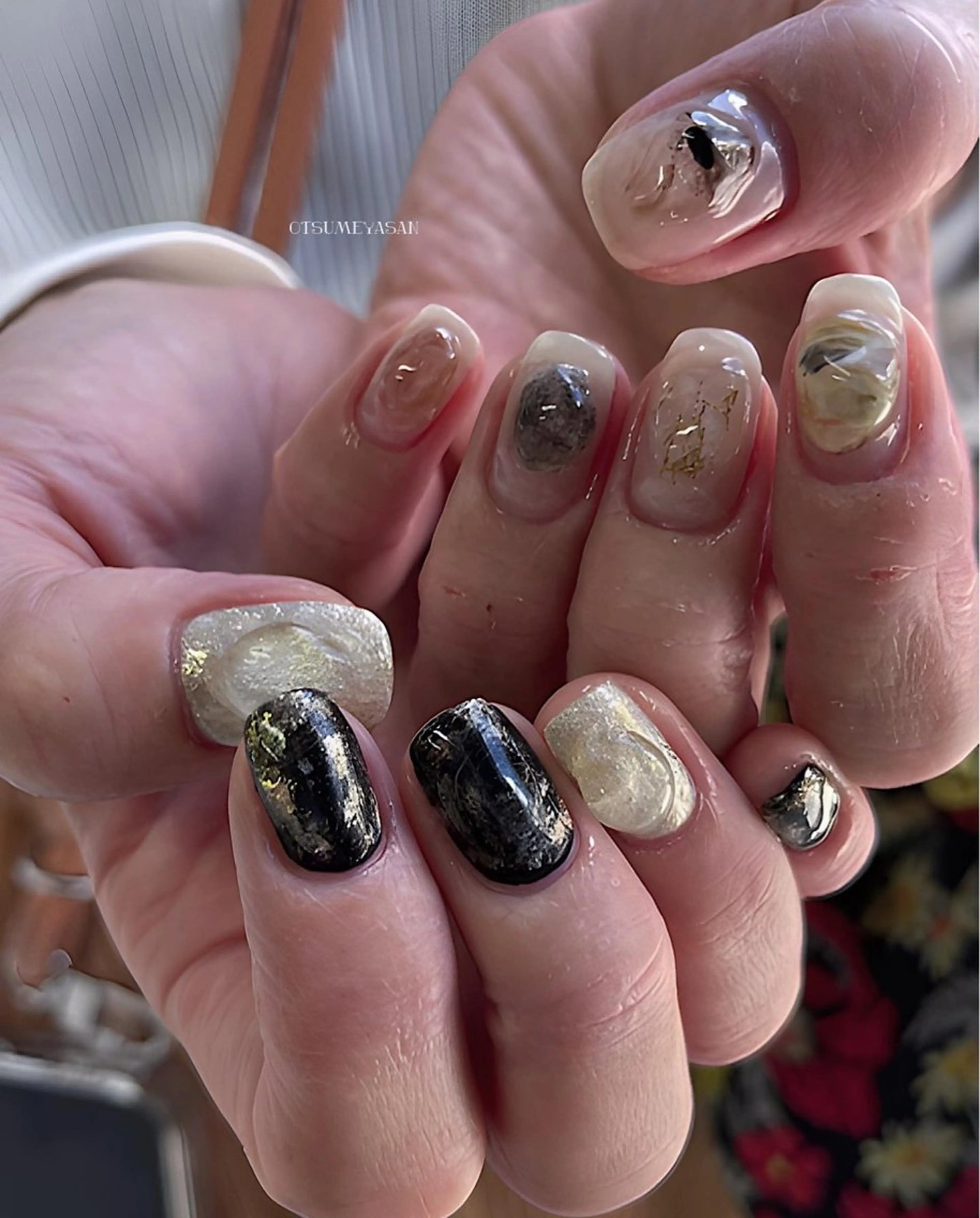 ネイル ジェルネイル 韓国ネイル マグネットネイル ミラーネイル ニュアンスネイル otsumeyasan所属・わたなべ ちかのネイルデザイン
