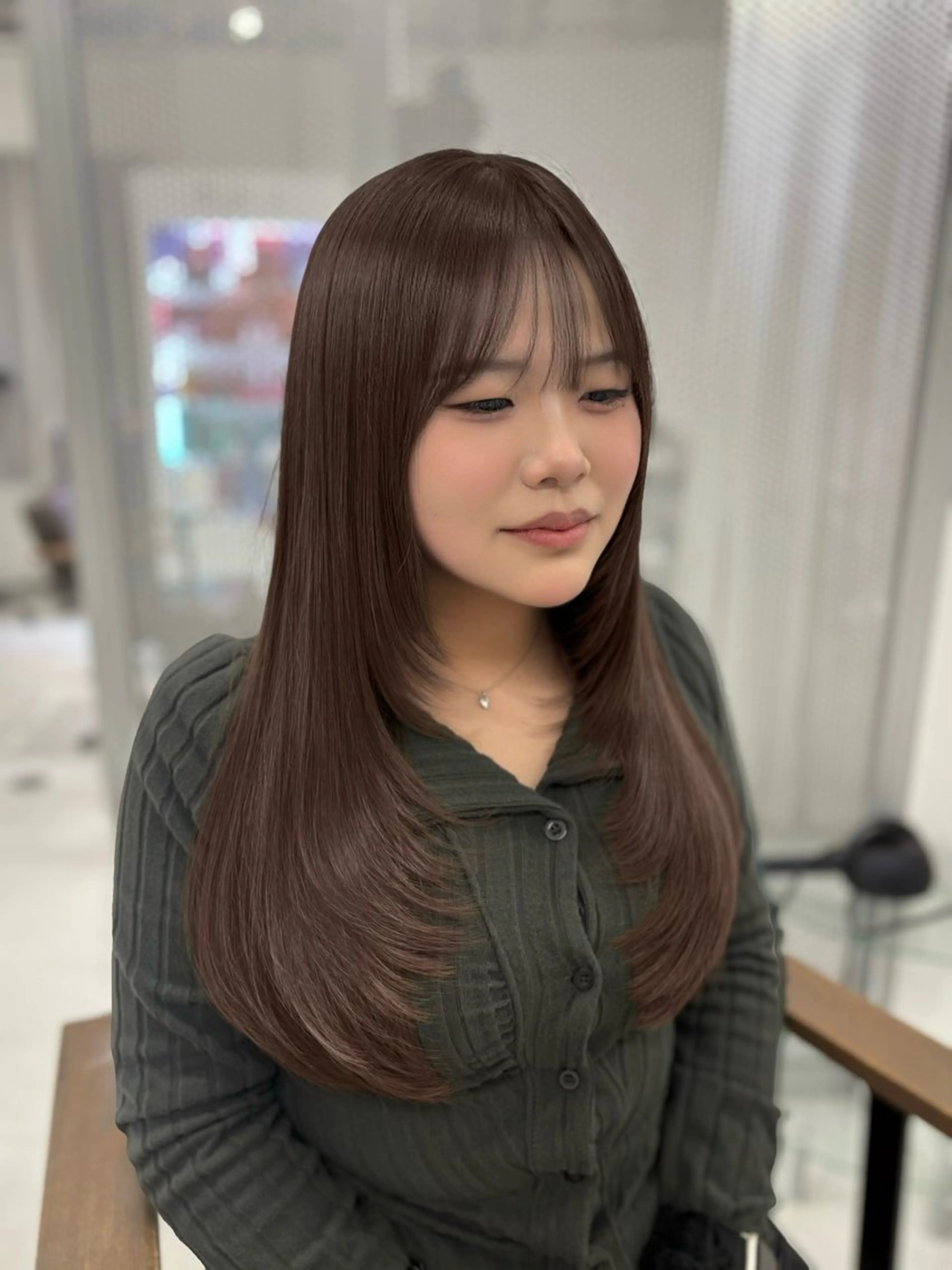ロング カット 大林 菜海のヘアスタイル