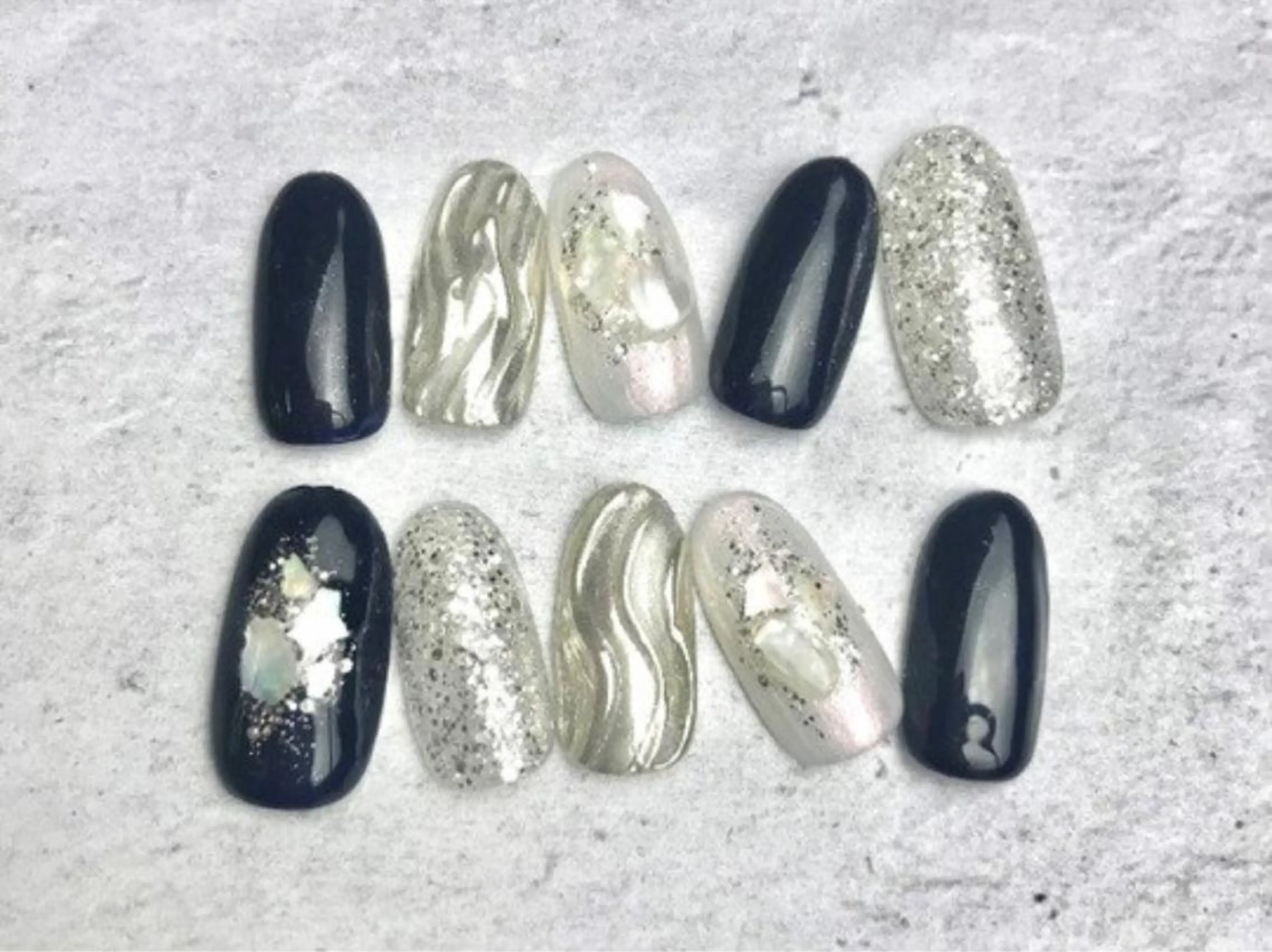 ネイル UniqueNail 長さだし専門店のネイルデザイン