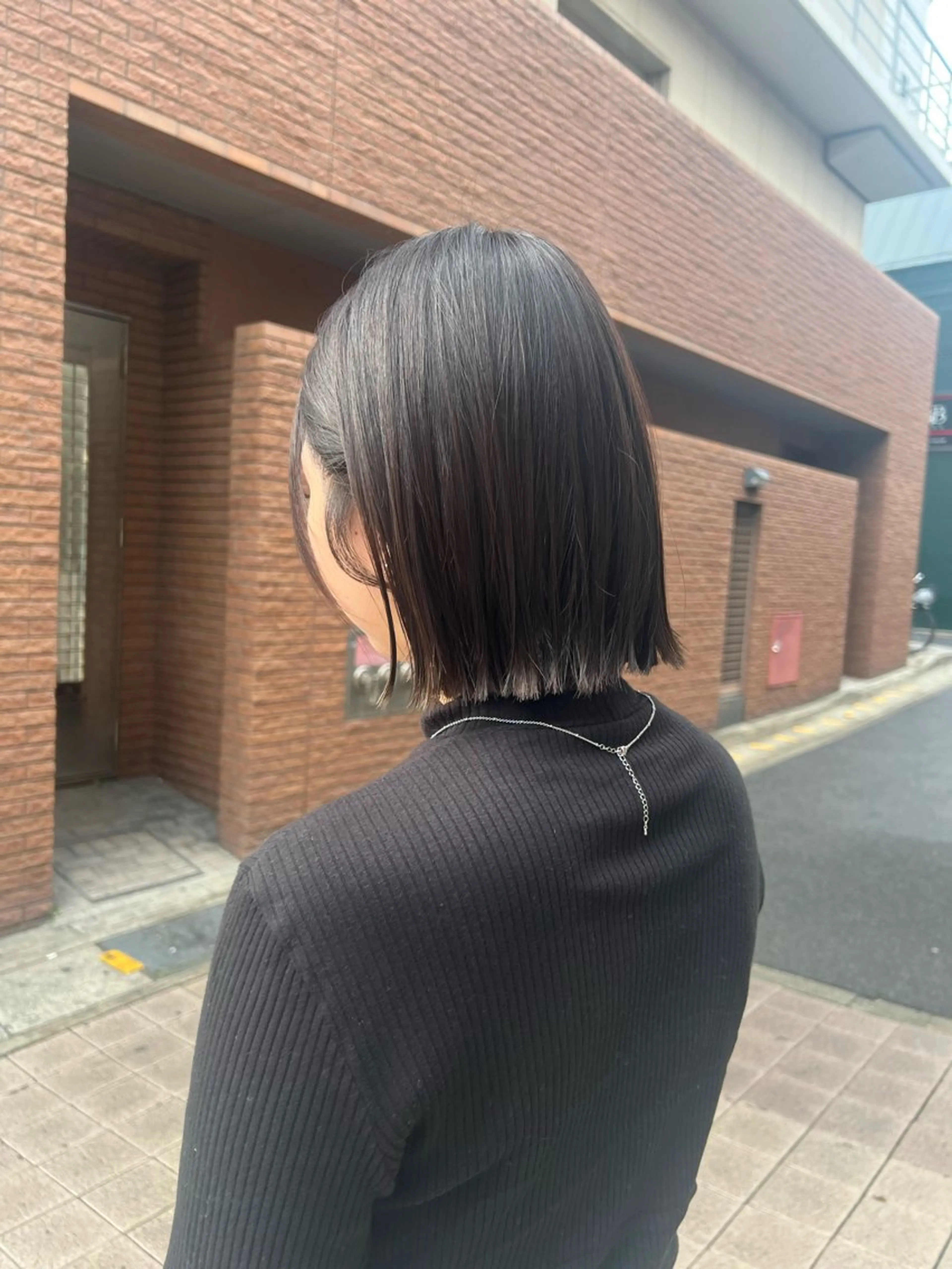 ショート カラー 切りっぱなしボブ ボブ 神戸ボブ✂️ ioe三宮/田 伸佳のヘアスタイル