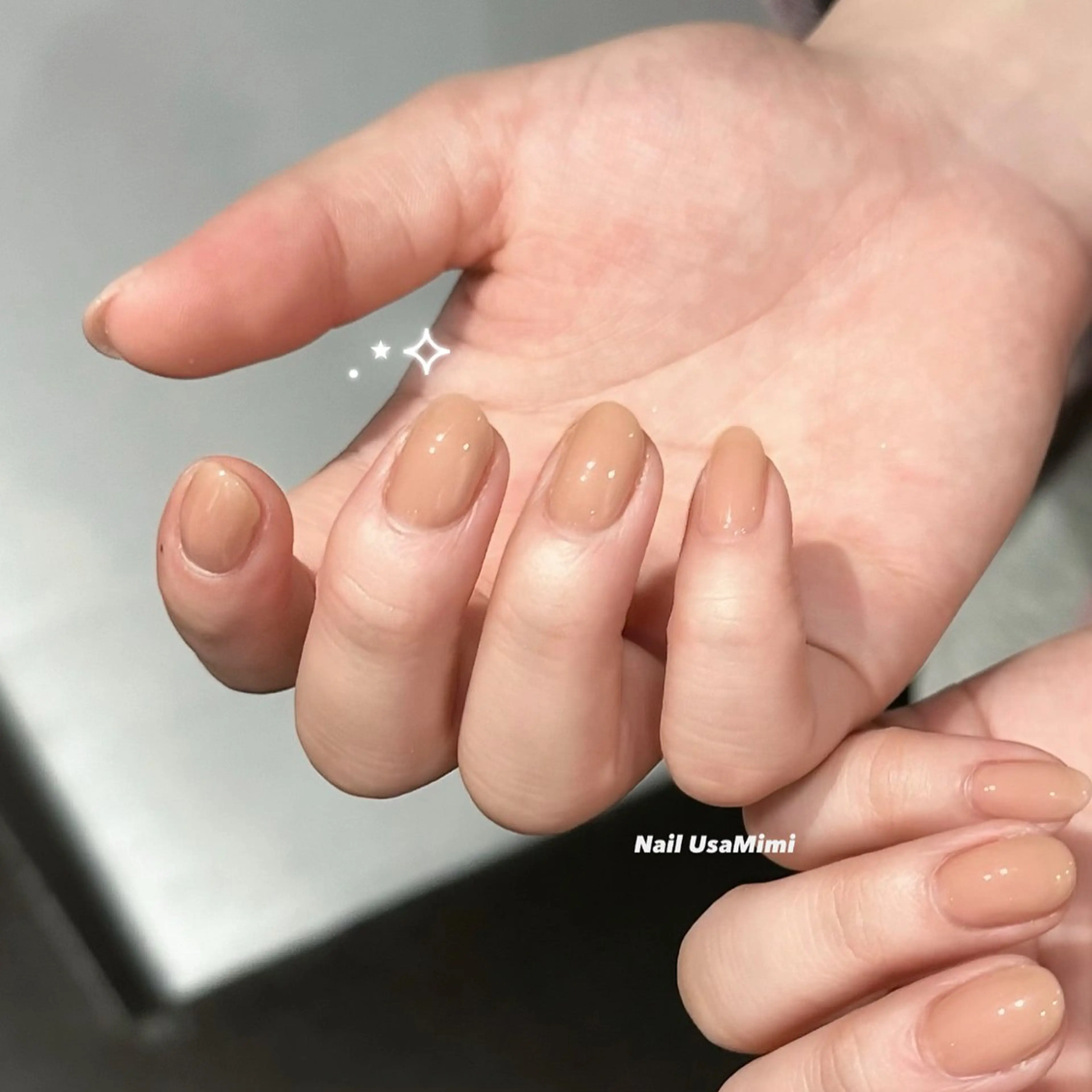 ネイル オフィスネイル ハンドネイル 本町NailUsaM imi MOMOKAのネイルデザイン