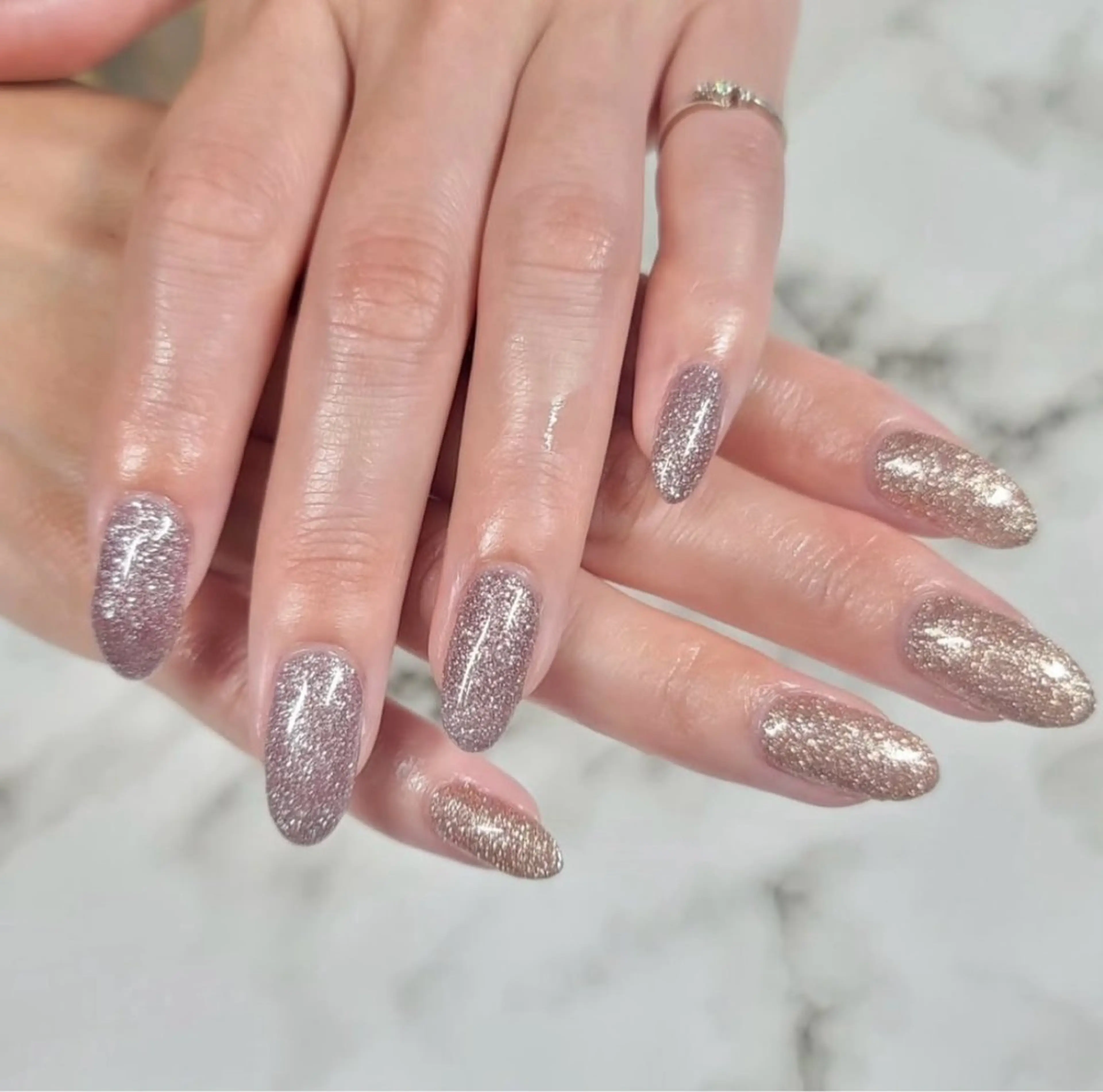 ラメワンカラー (オフなし)の写真