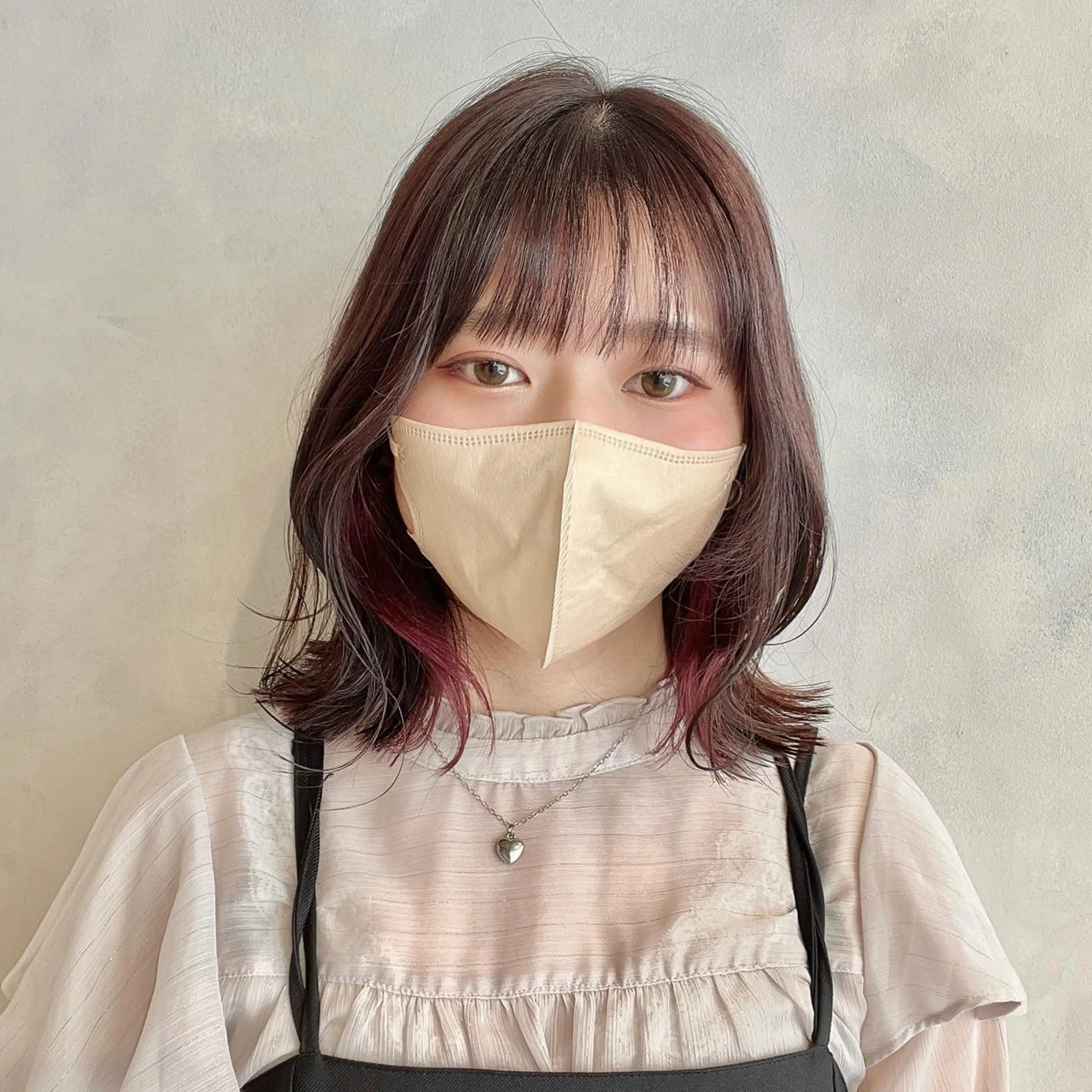 セミロング カラー 🤍髪質改善➕透明感 カラー🤍川上葵のヘアスタイル