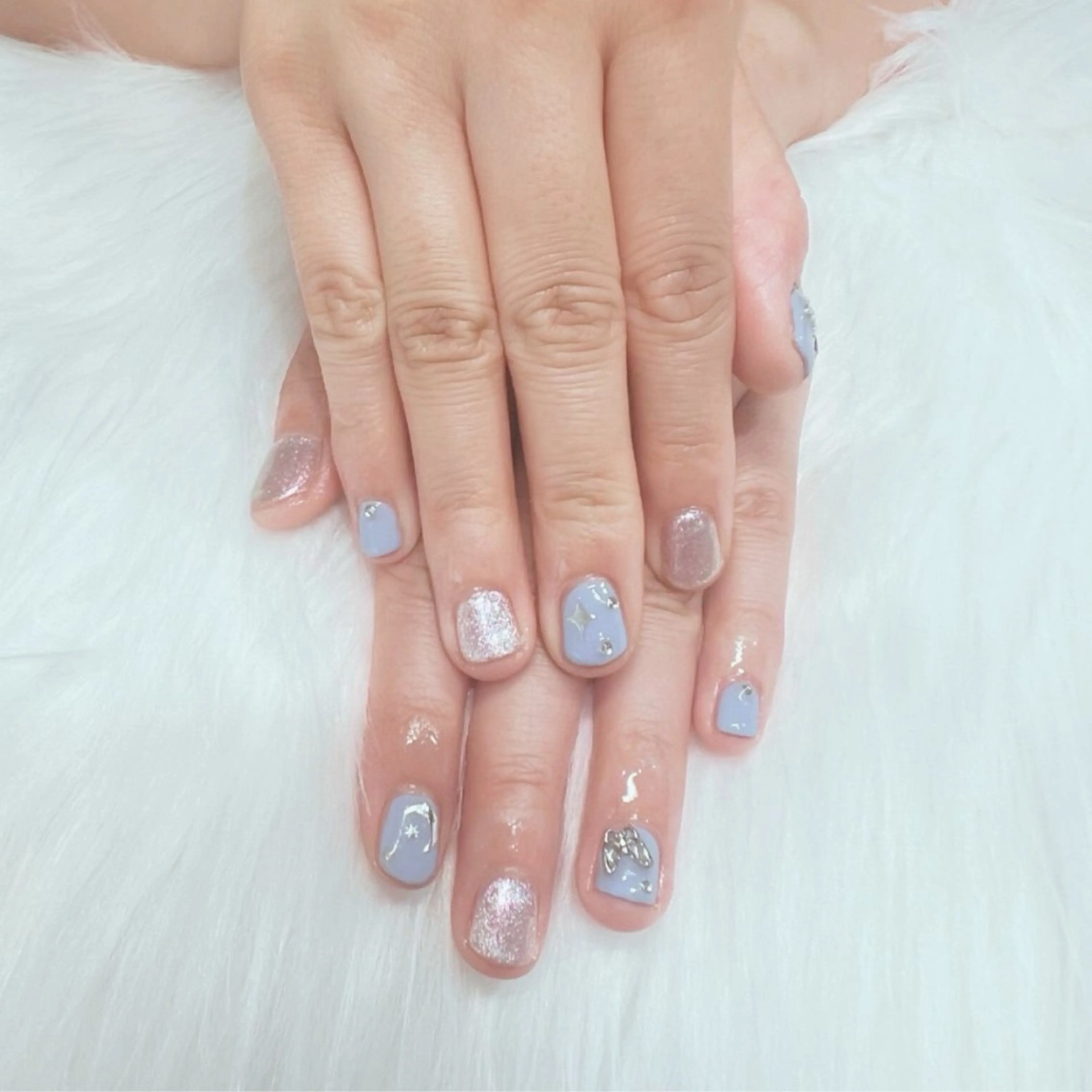 ネイル キラキラネイル マグネットネイル ワンカラーネイル Nail Salon Lindaのネイルデザイン