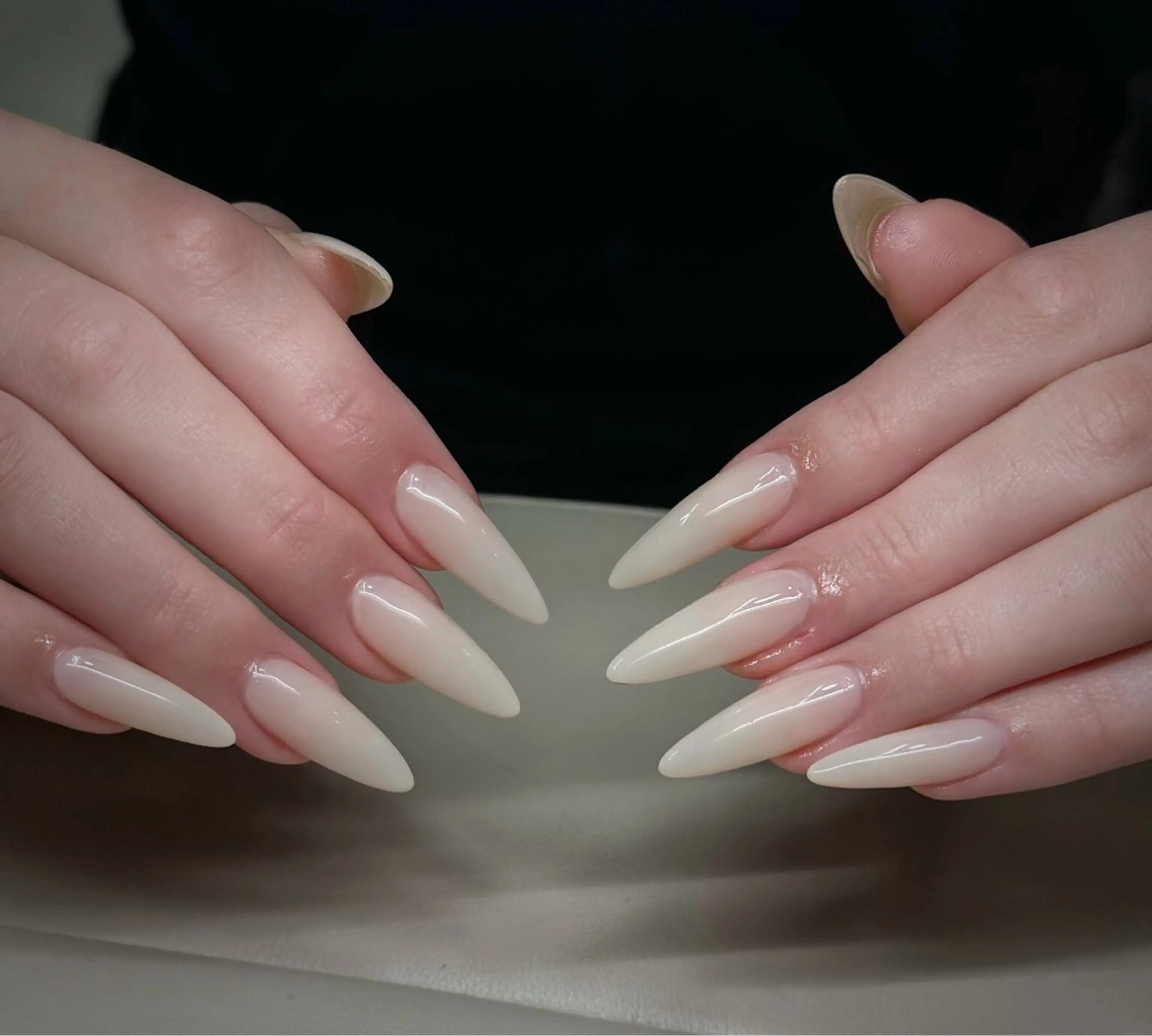 ネイル オーロラネイル ブルー チークネイル フットネイル フレンチネイル ハンドネイル HANA ハナのネイルデザイン