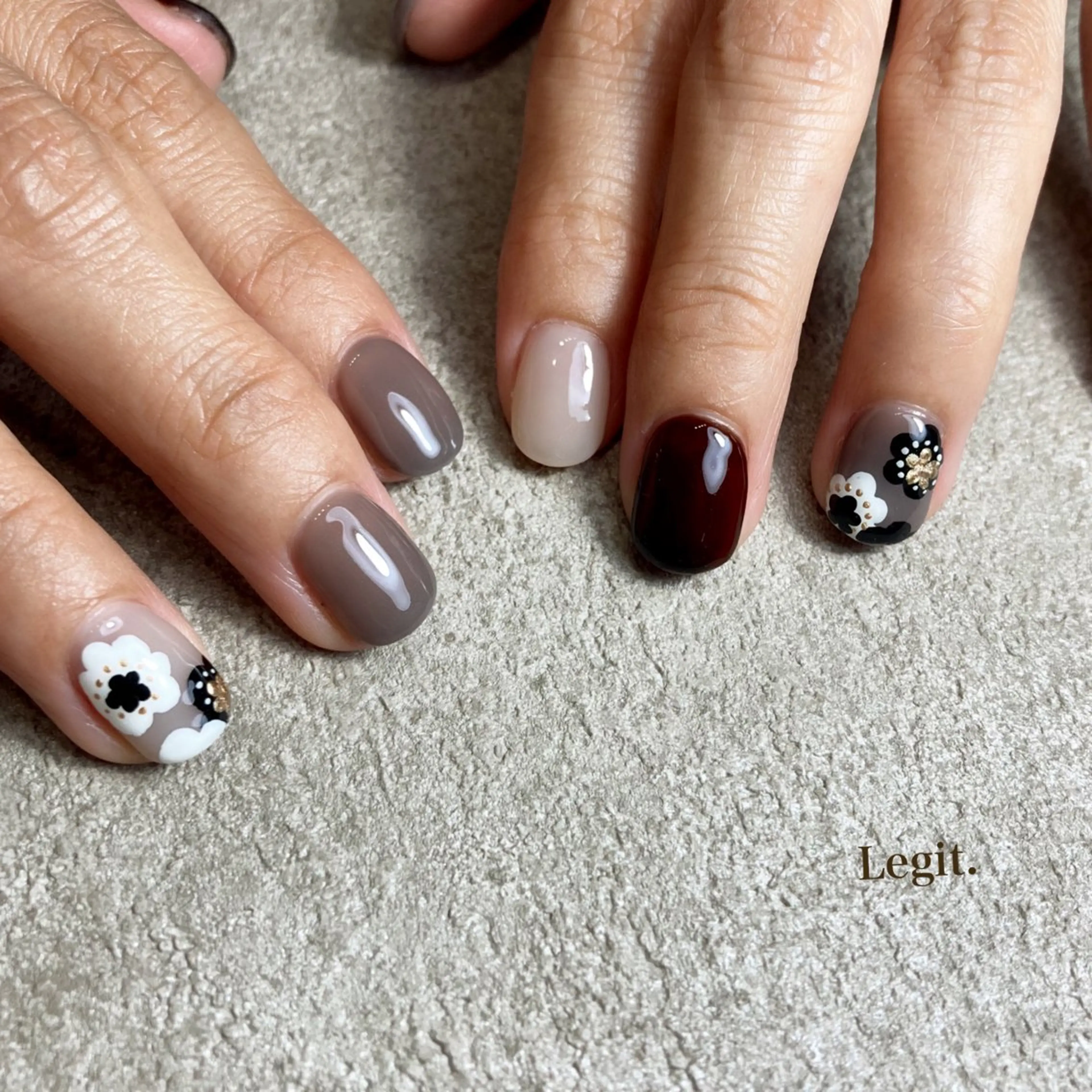 ネイル Legit nail salonのネイルデザイン