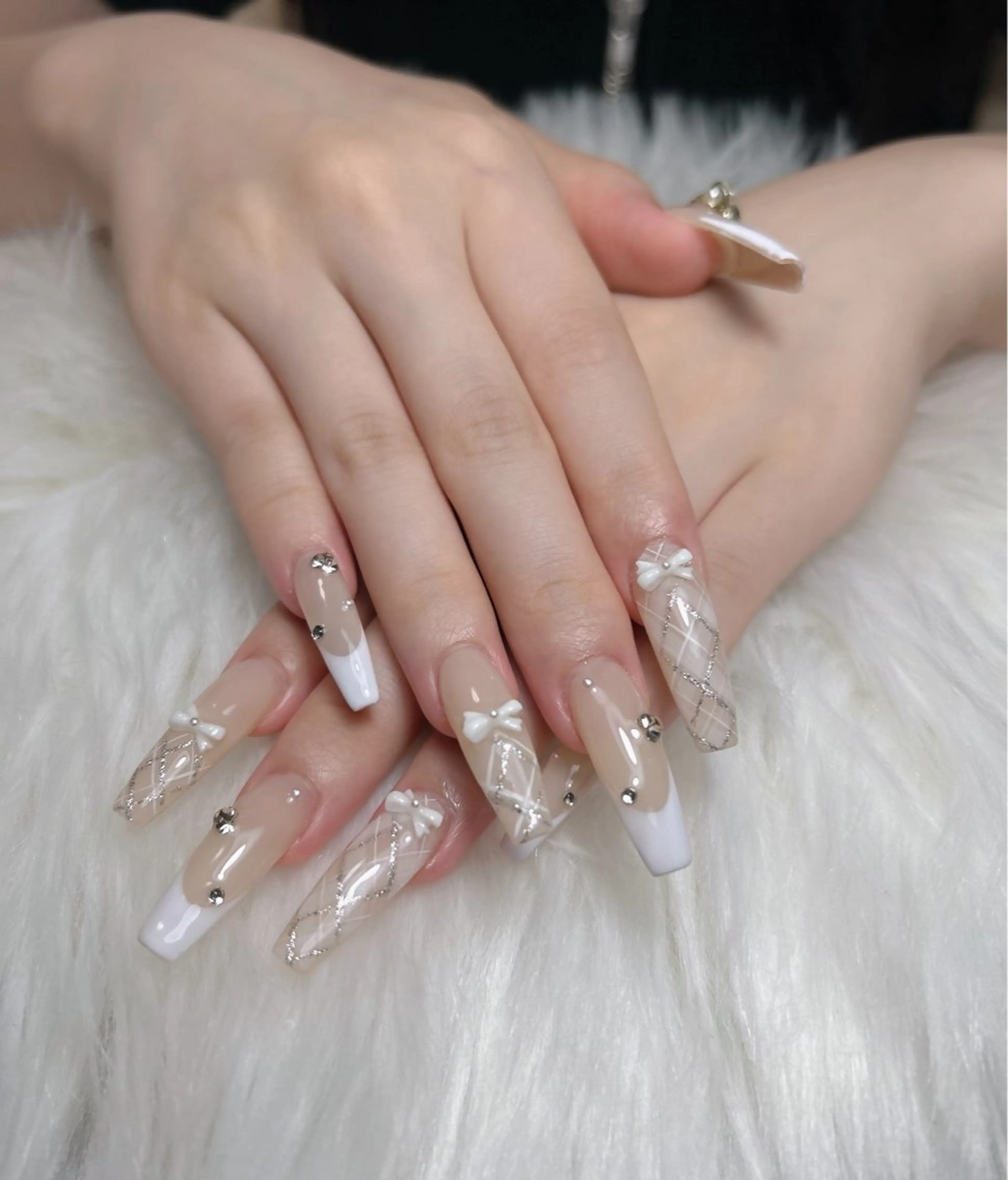 ネイル アートネイル オーロラネイル チークネイル 長さ出し フットネイル Chan nailsのネイルデザイン