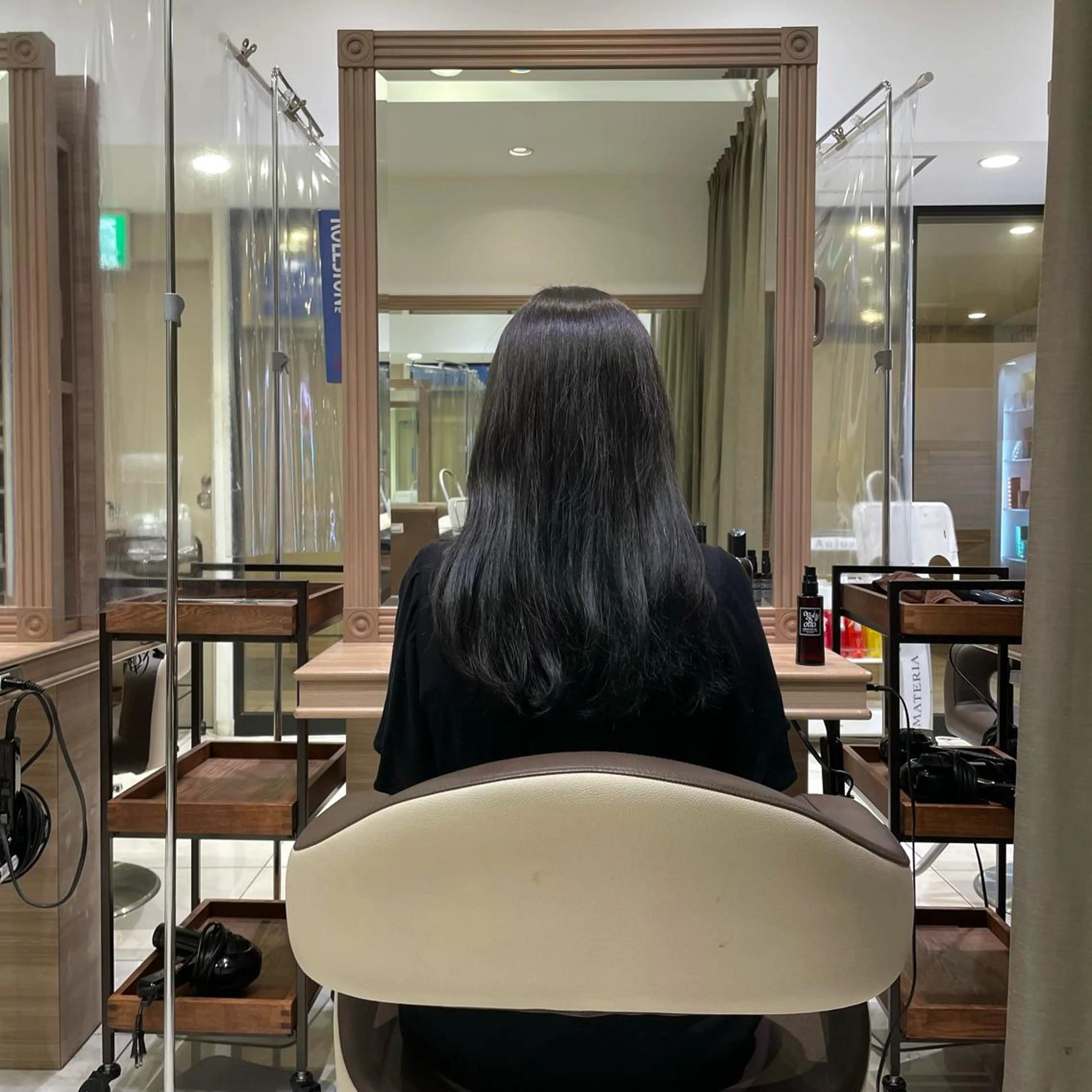 ミディアム 🇰🇷韓国ヘア★ 副店長.쿠리타⭐︎のヘアスタイル