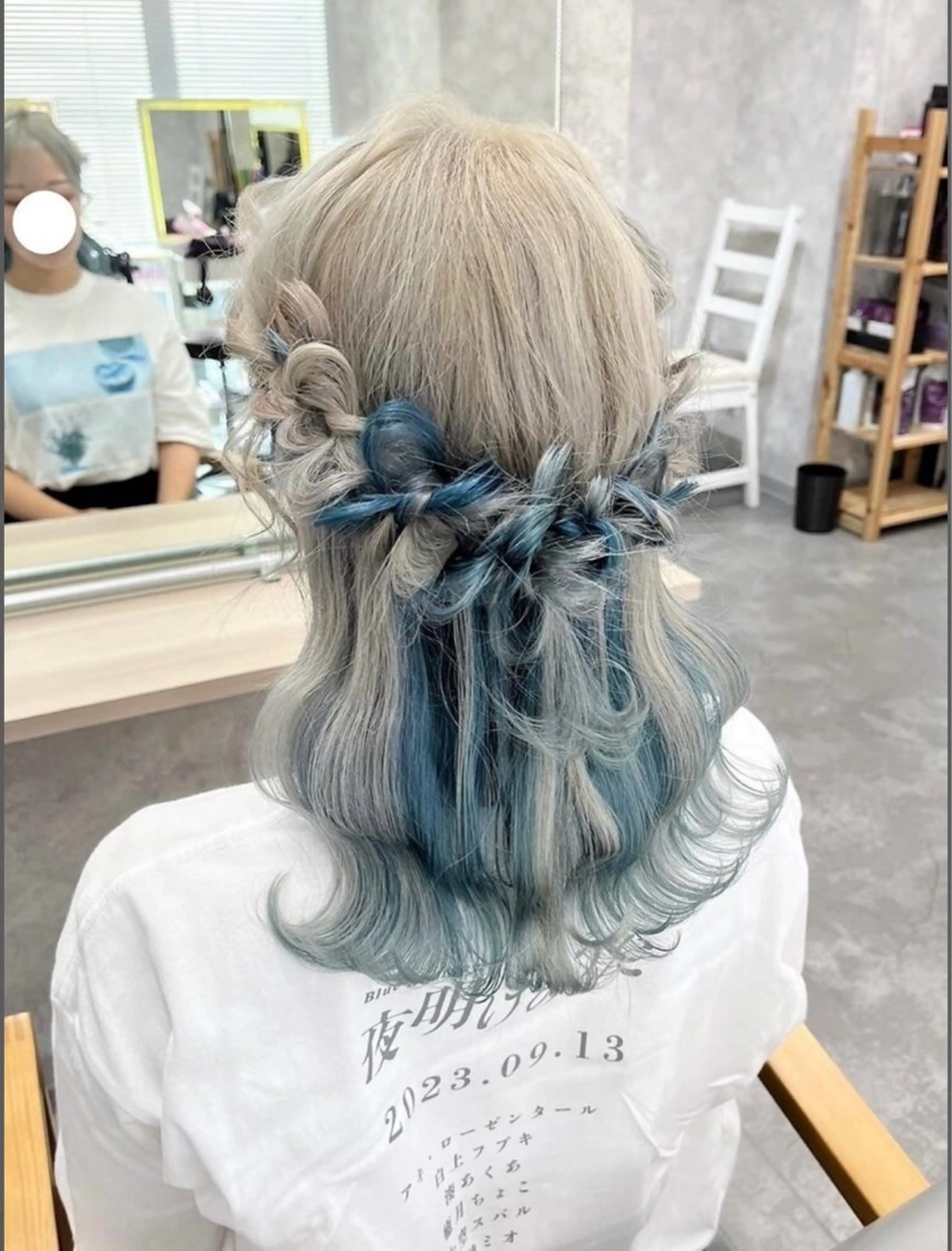 ヘアアレンジ 💗ツヤ髪ハイトーン 💗RIKOのヘアスタイル