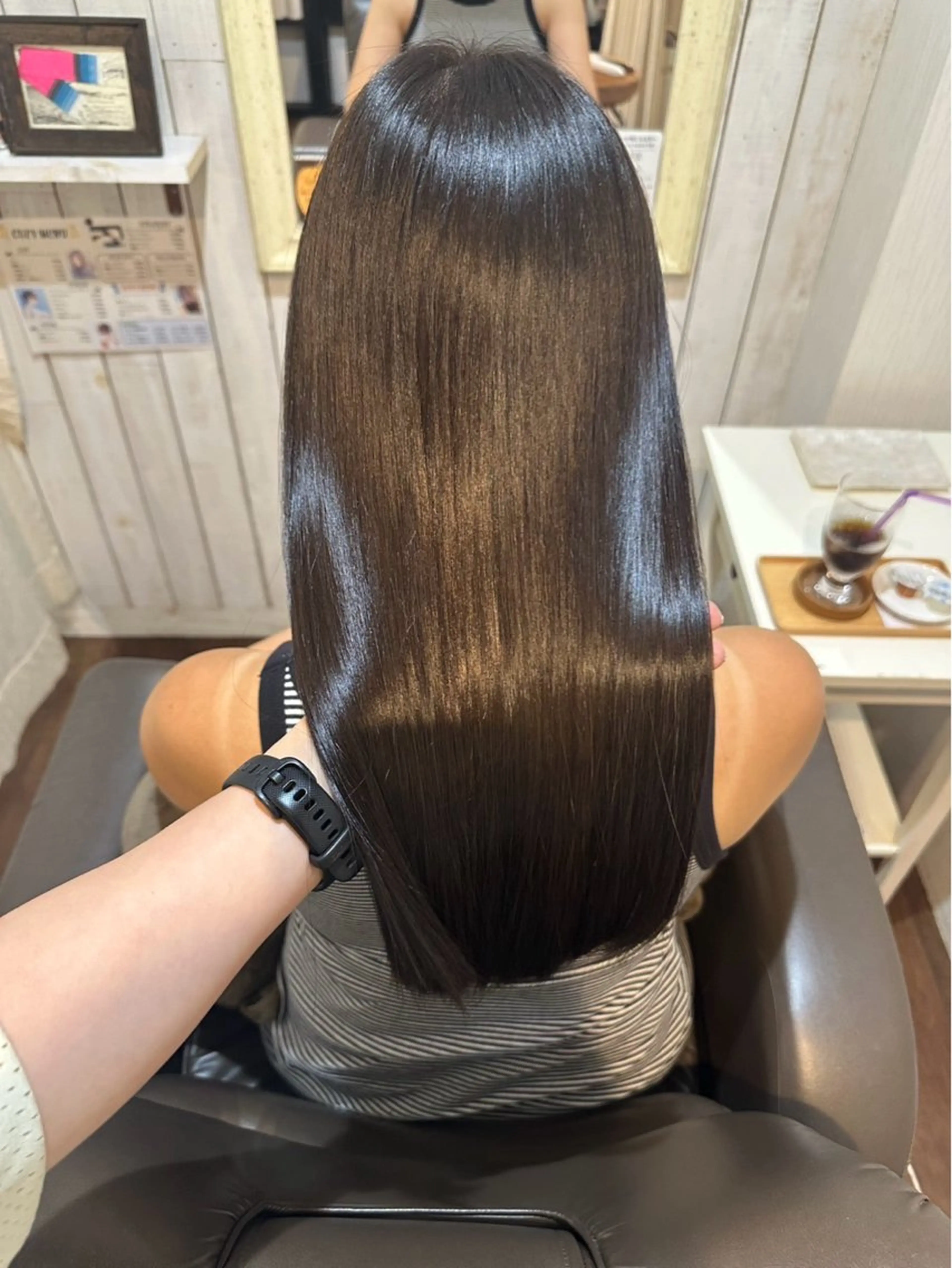 セミロング 茅ヶ崎/ヘアカラー 悠月のヘアスタイル