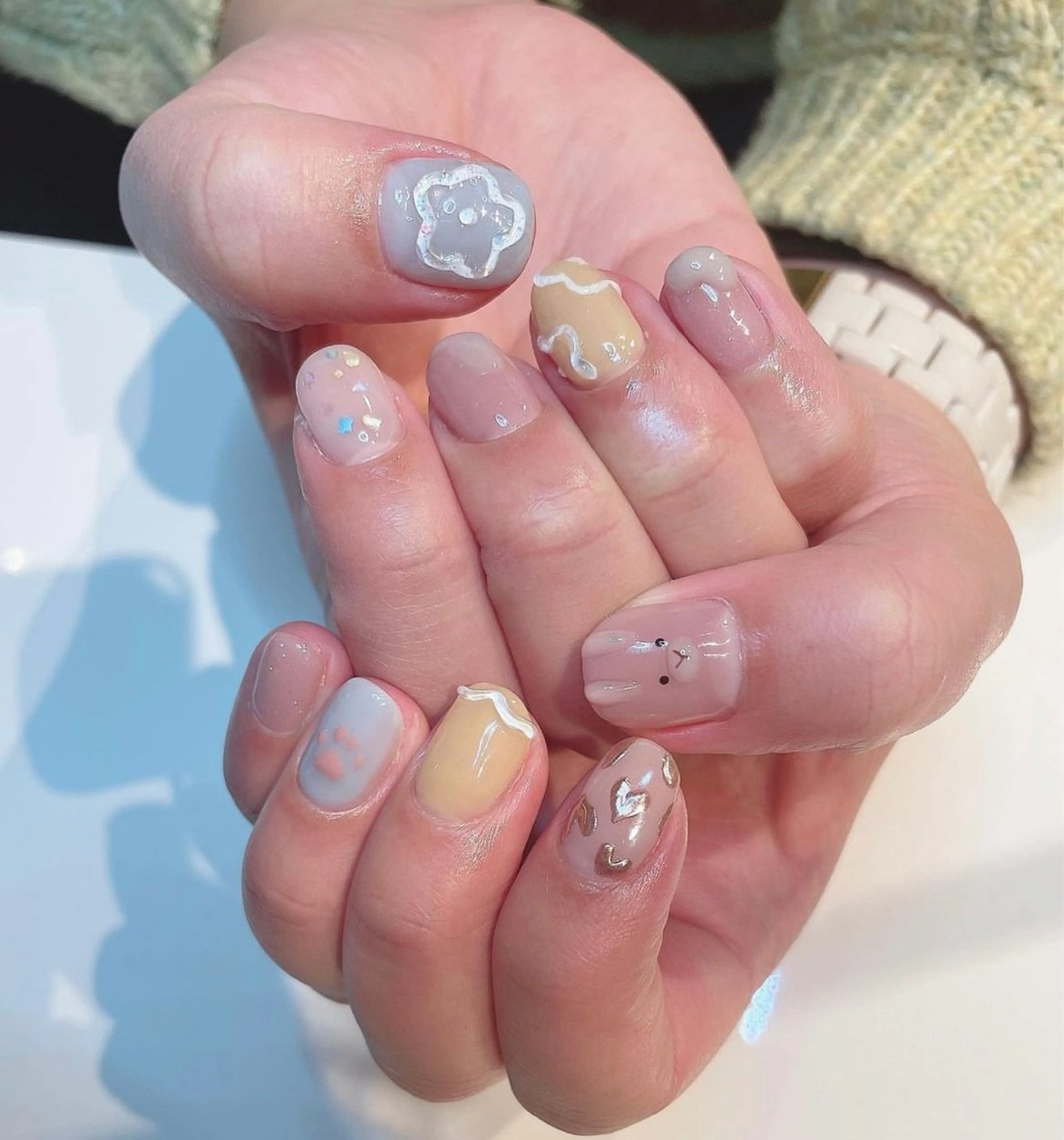 ネイル 持ち込み ハンドネイル フットネイル ハンドケア ｅｋａ ご予約は公式LINEのその他イメージ