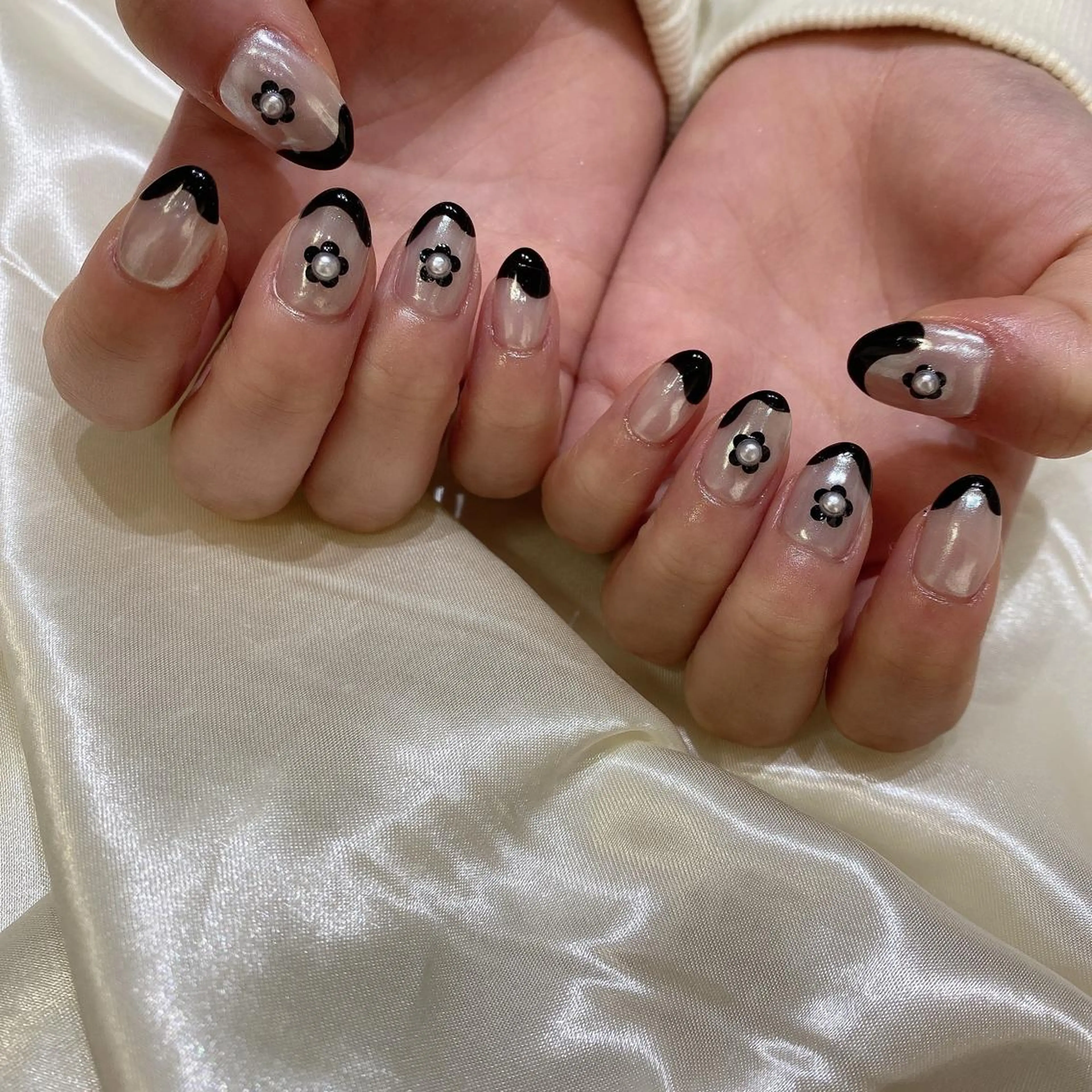 ネイル ハンドネイル 西岡 杏のネイルデザイン