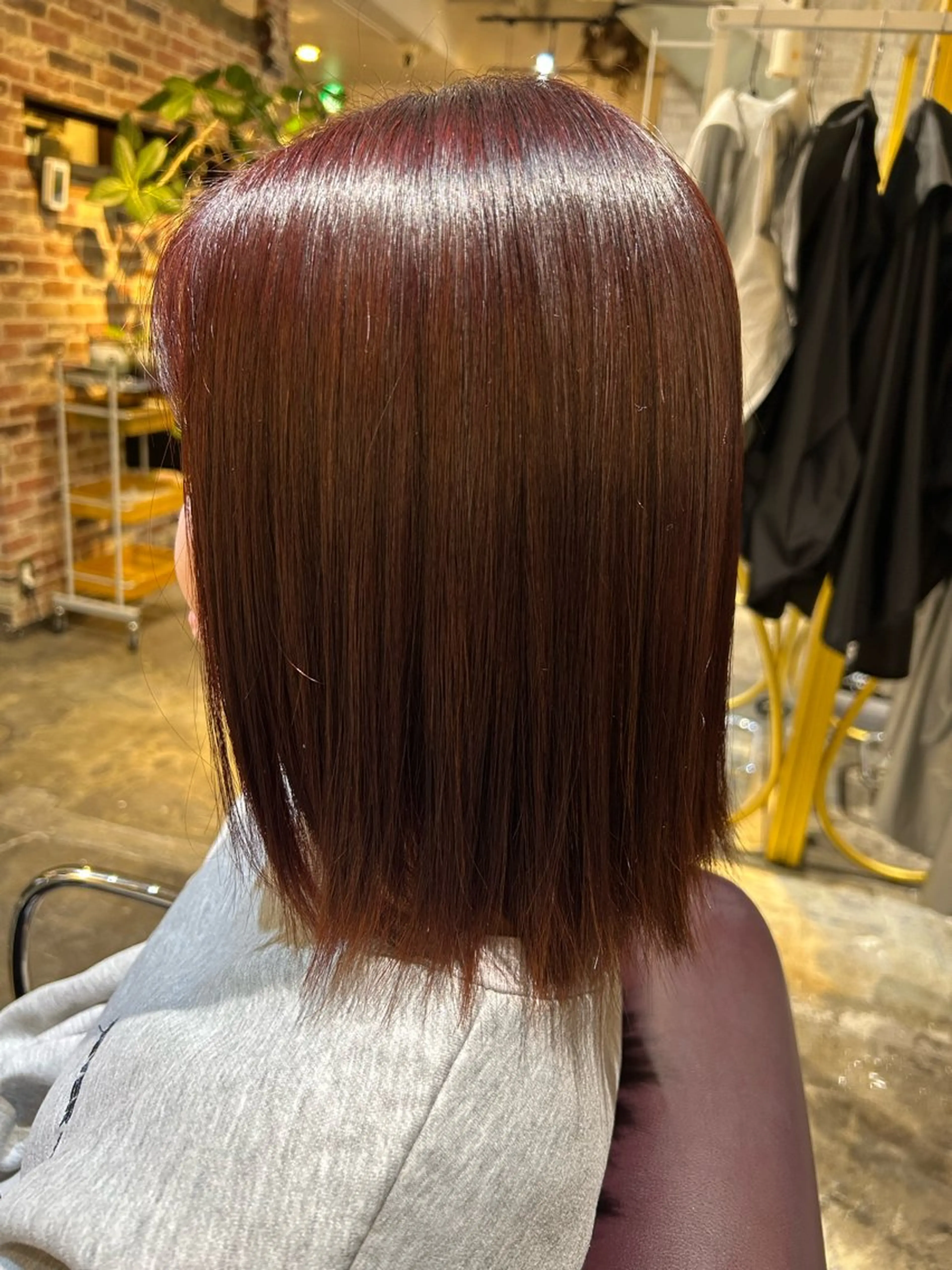 ミディアム カラー ヘアカラー トリートメント 縮毛矯正／髪質改善 🌼mizukiのヘアスタイル