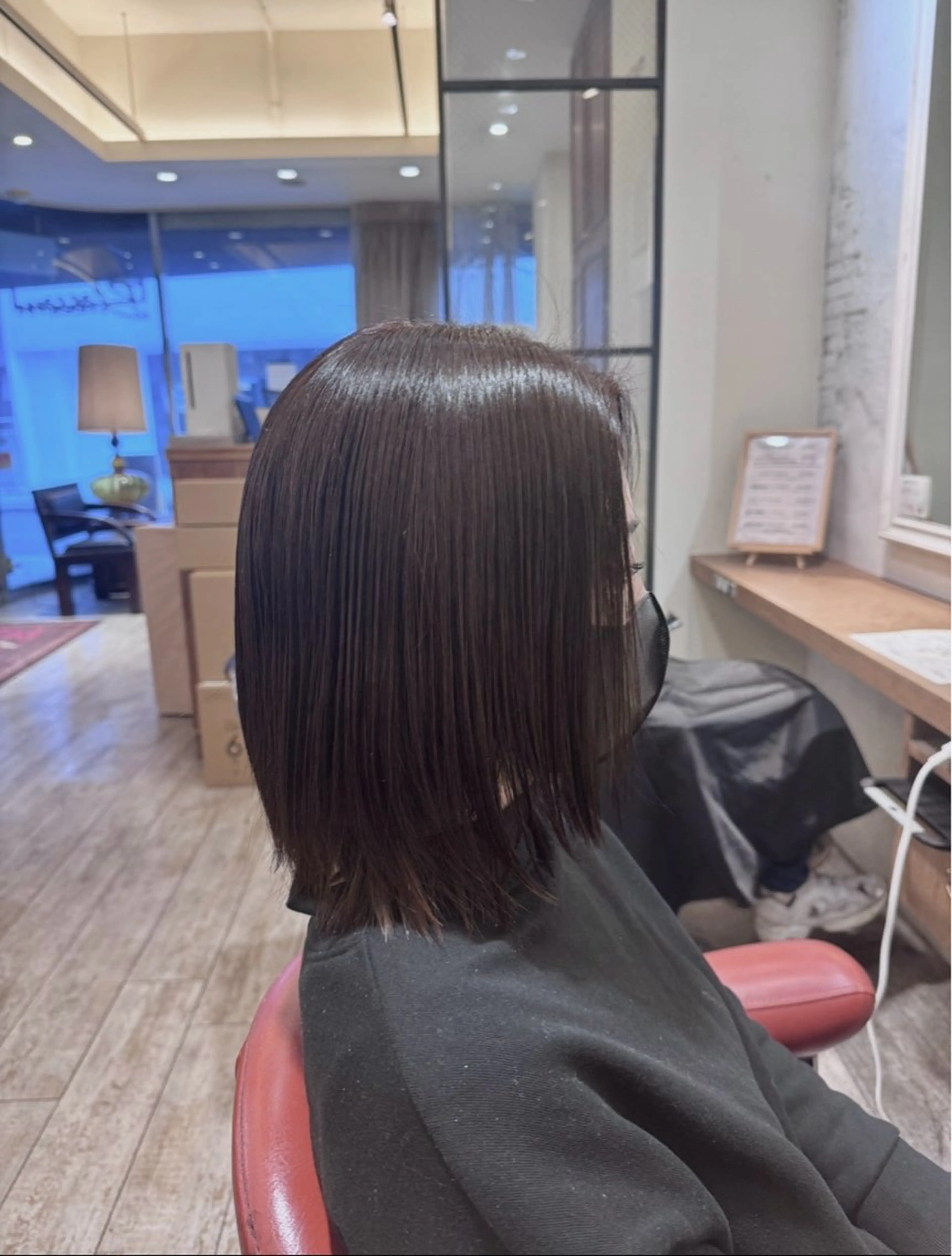 ミディアム カラー 🐈‍⬛ ibuのヘアスタイル