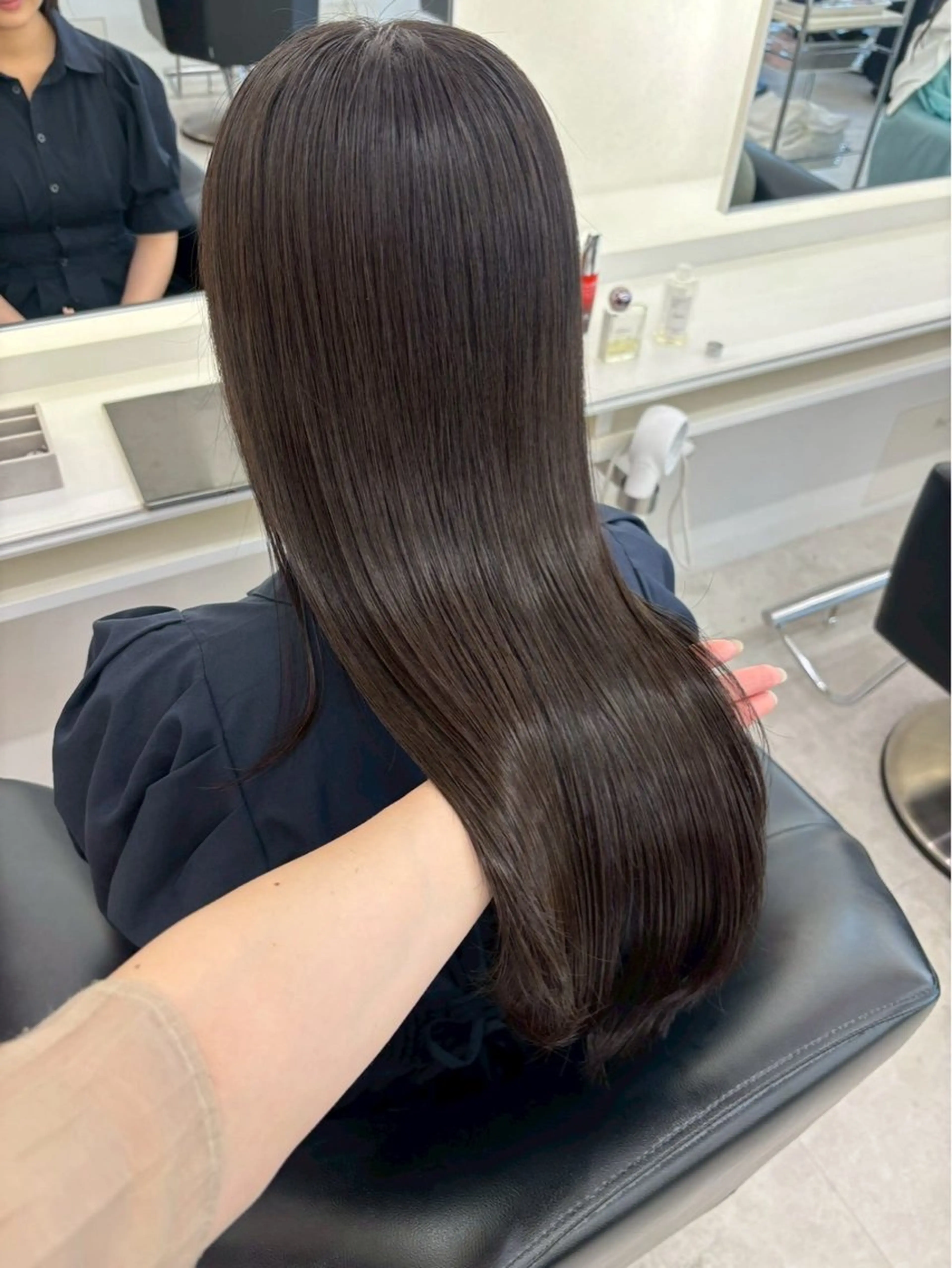 ロング カラー ParveMix 岡本えりかのヘアスタイル