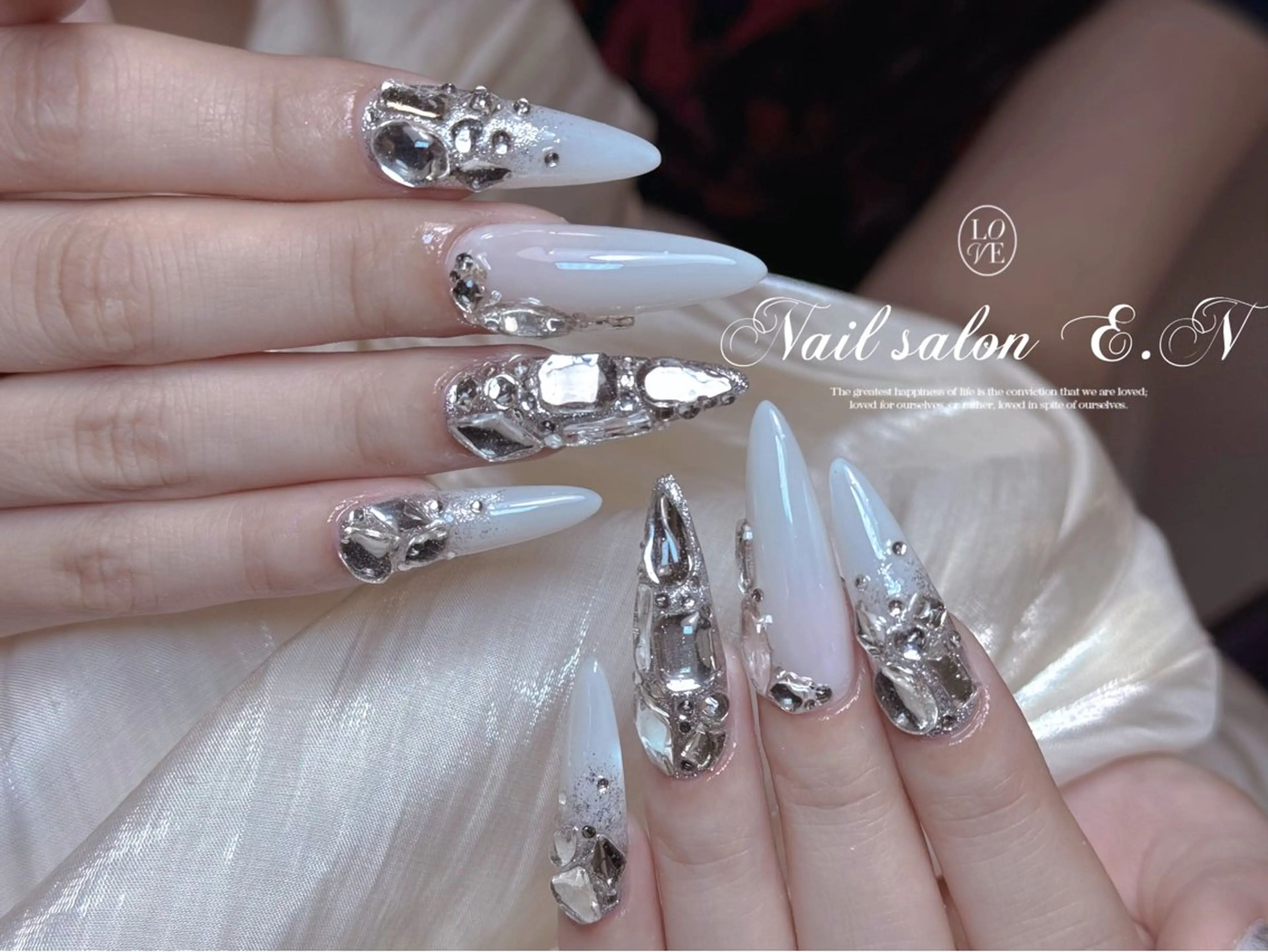 ネイル E.N🦋 長さ出し/持ち込みのネイルデザイン