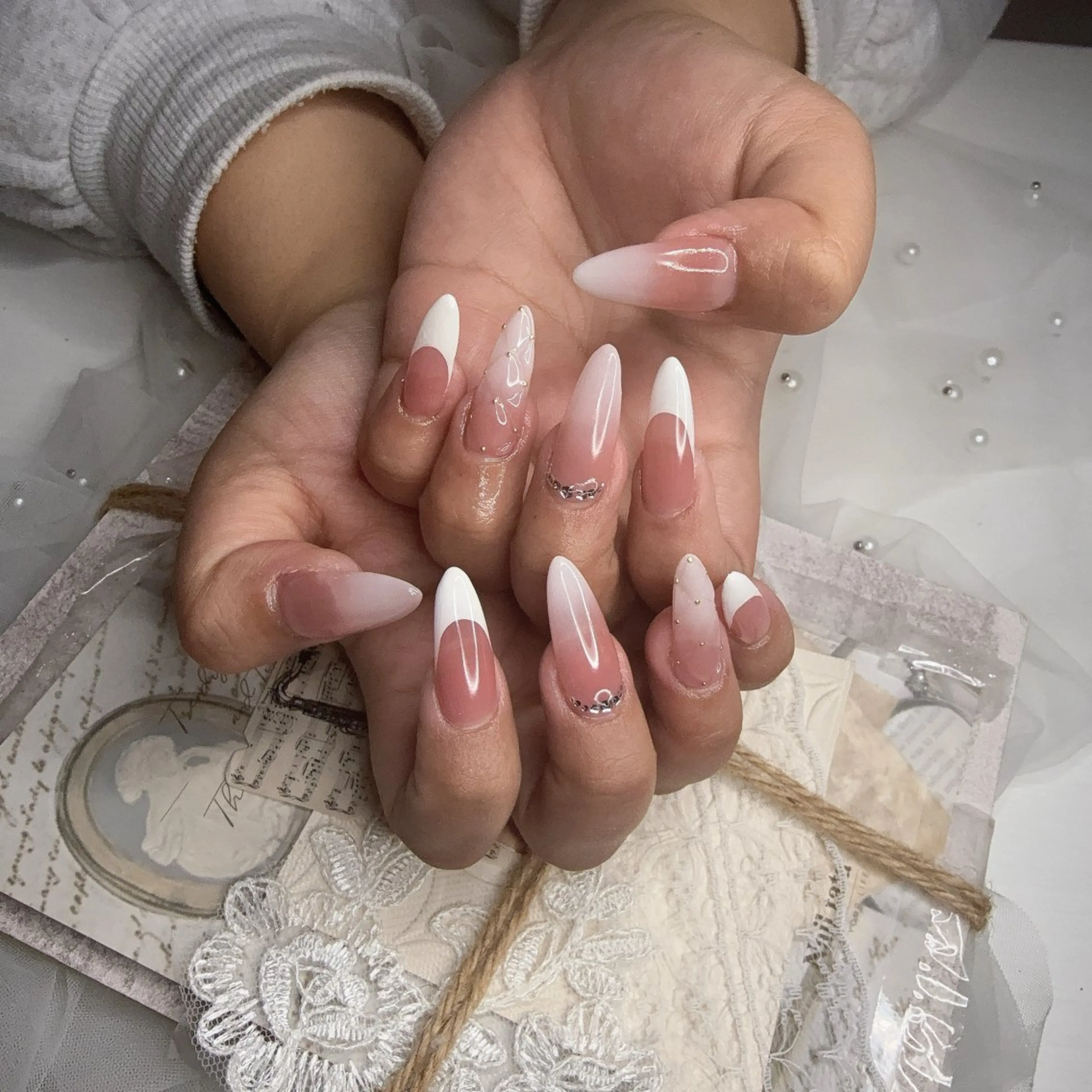 ネイル Fairyフェアリーネイルサロン所属・Nail Hibi サロンのネイルデザイン