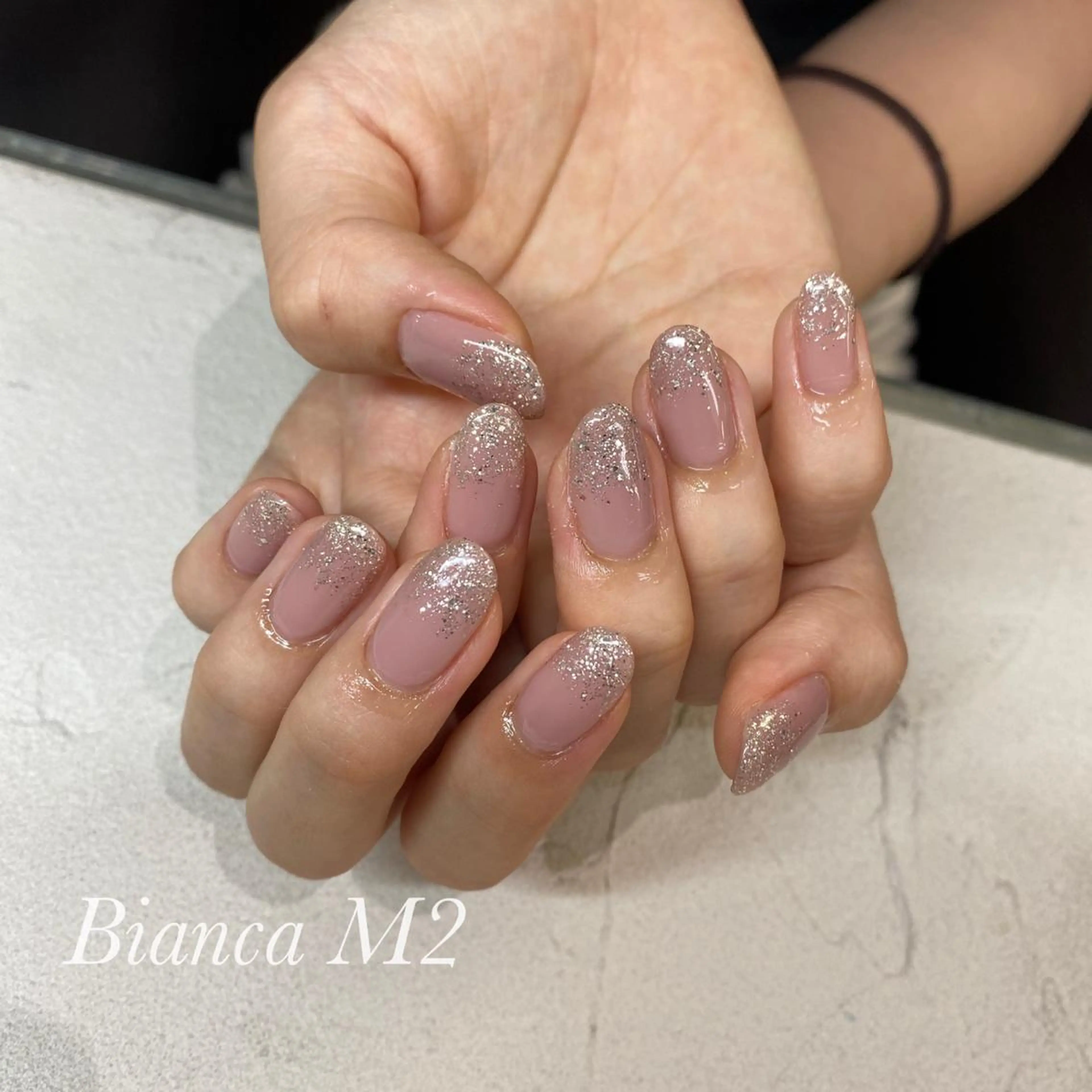 ネイル グラデーション ラメ(グリッター) ラメグラデーション ワンカラーネイル ピンク ハンドネイル Bianca🩶 TAMIYAのネイルデザイン