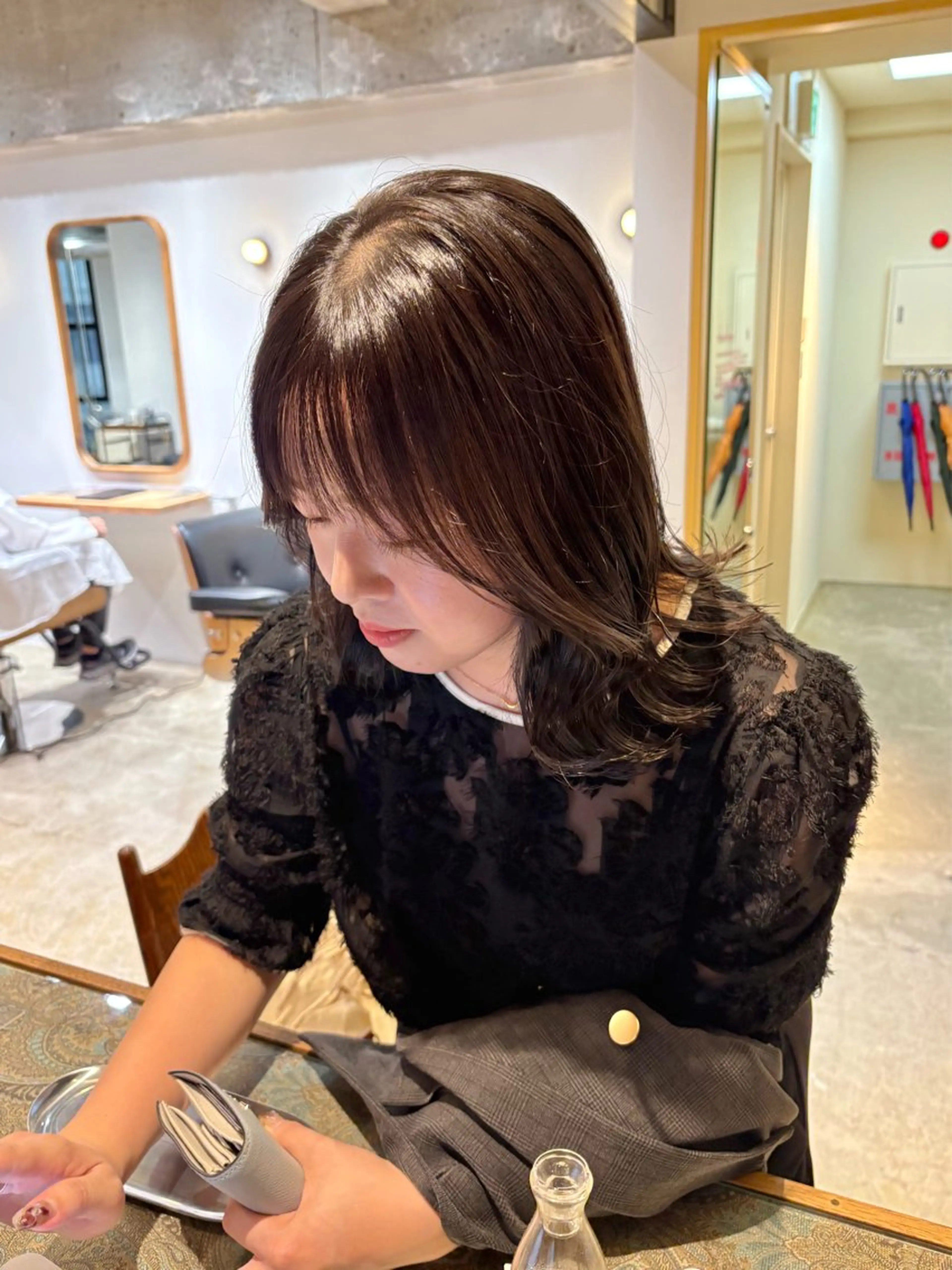 ミディアム カット ヘアカラー 名駅/大人可愛い /艶髪/流音のヘアスタイル
