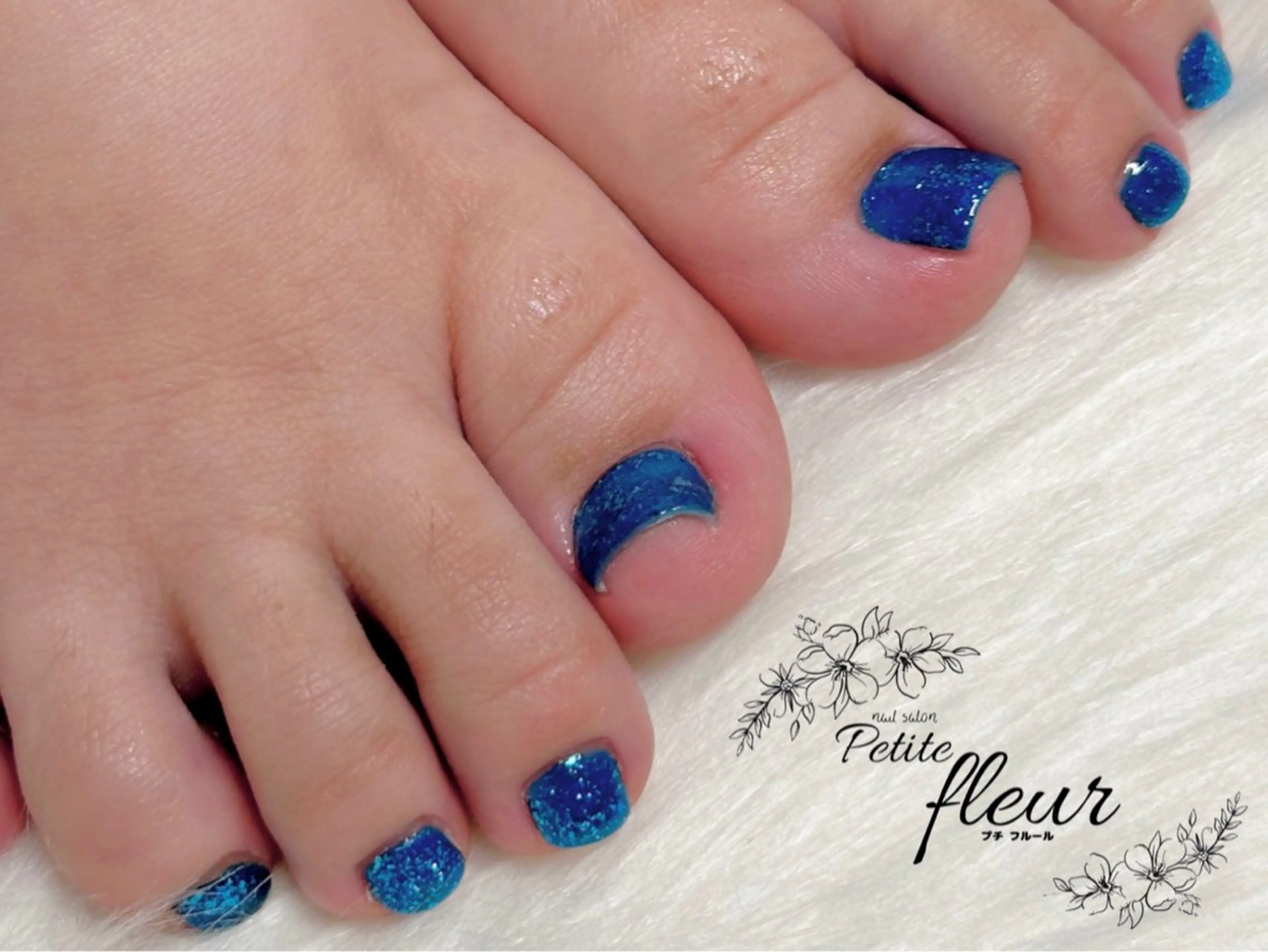 ネイル ラメ(グリッター) フットネイル ❁⃘*。Petite fleur❁⃘*りさのネイルデザイン