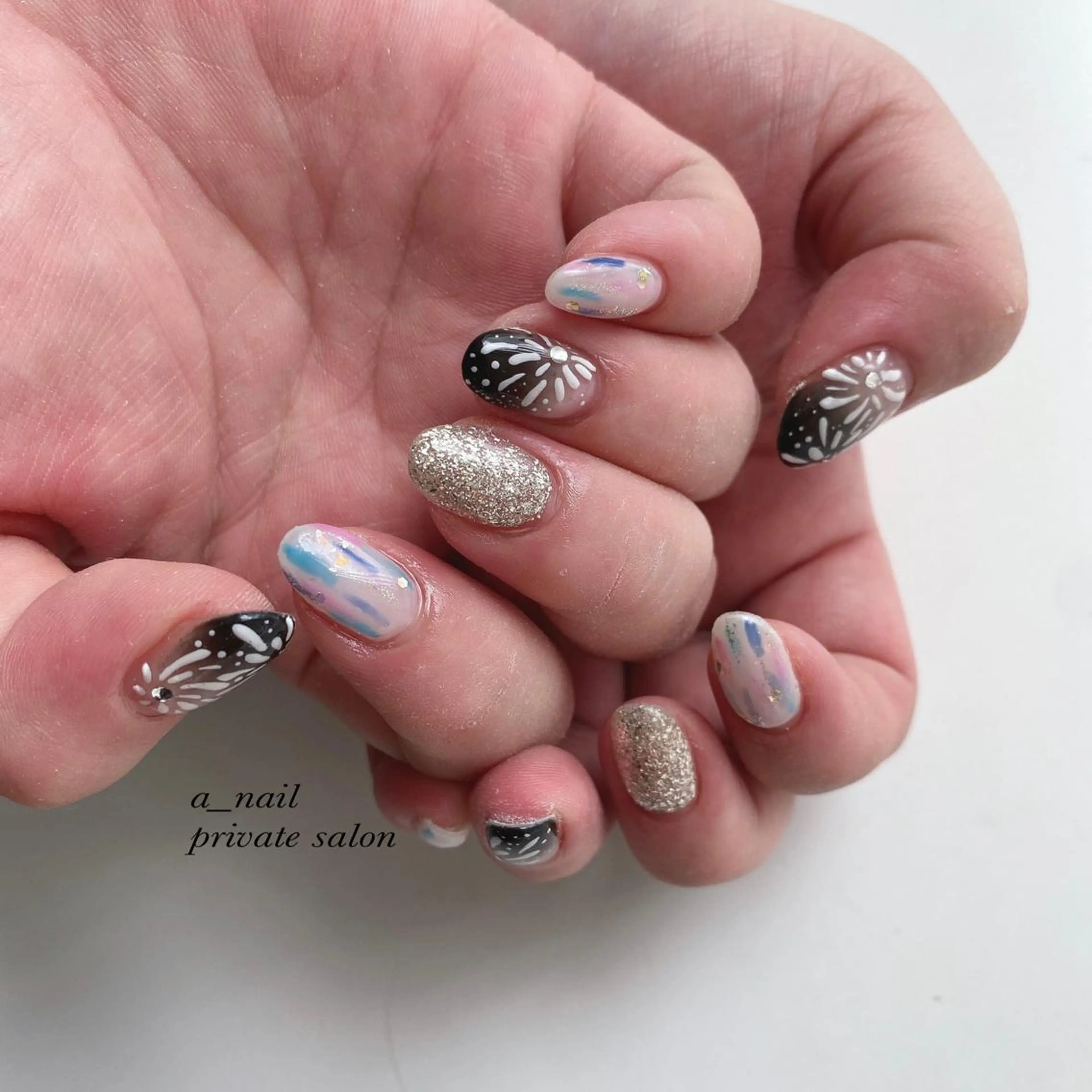 ネイル アニマル柄 アートネイル フレンチネイル ジェルネイル 氷ネイル・うるうるネイル 菅 恵奈のネイルデザイン