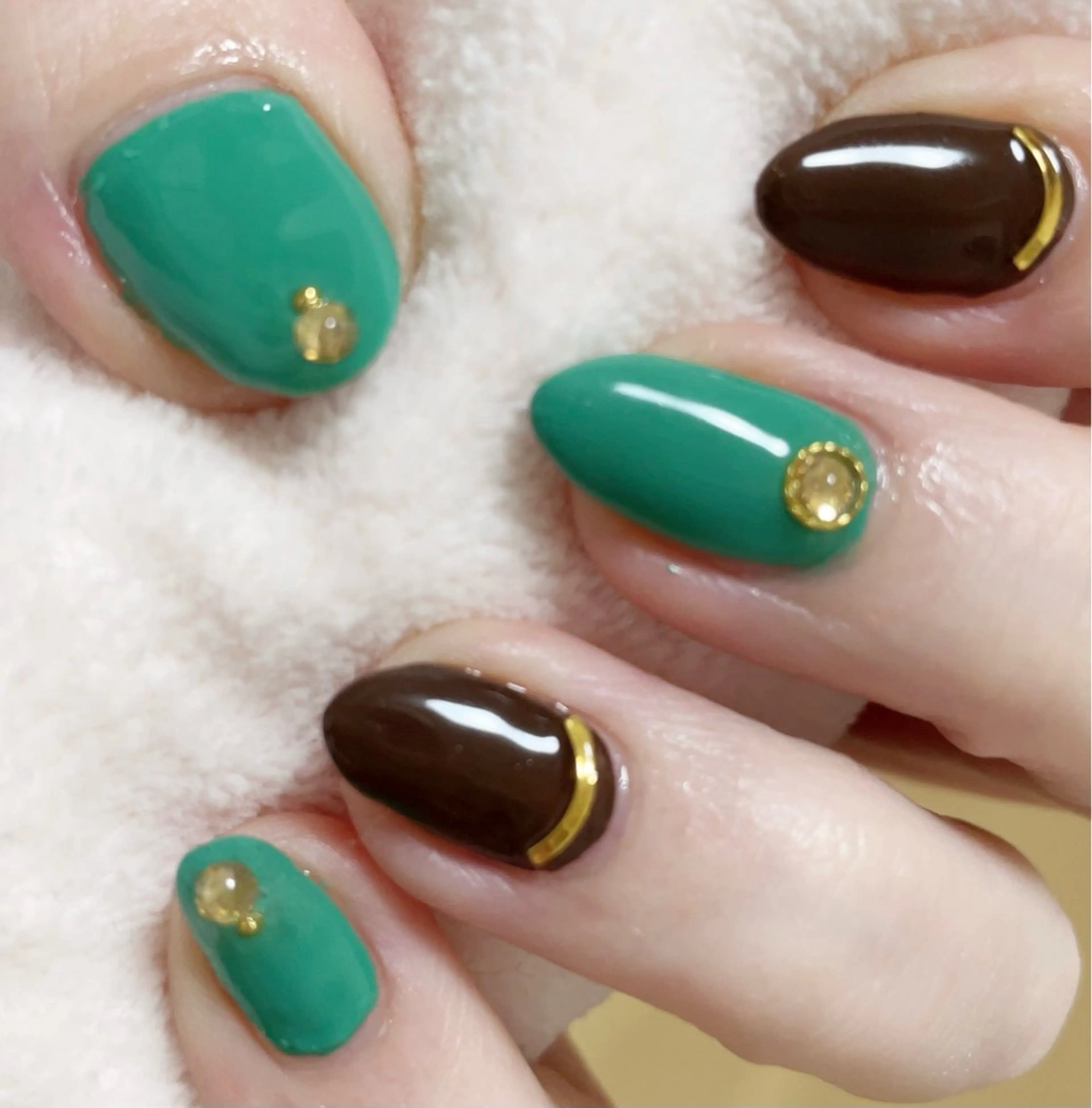 ネイル manis .のネイルデザイン