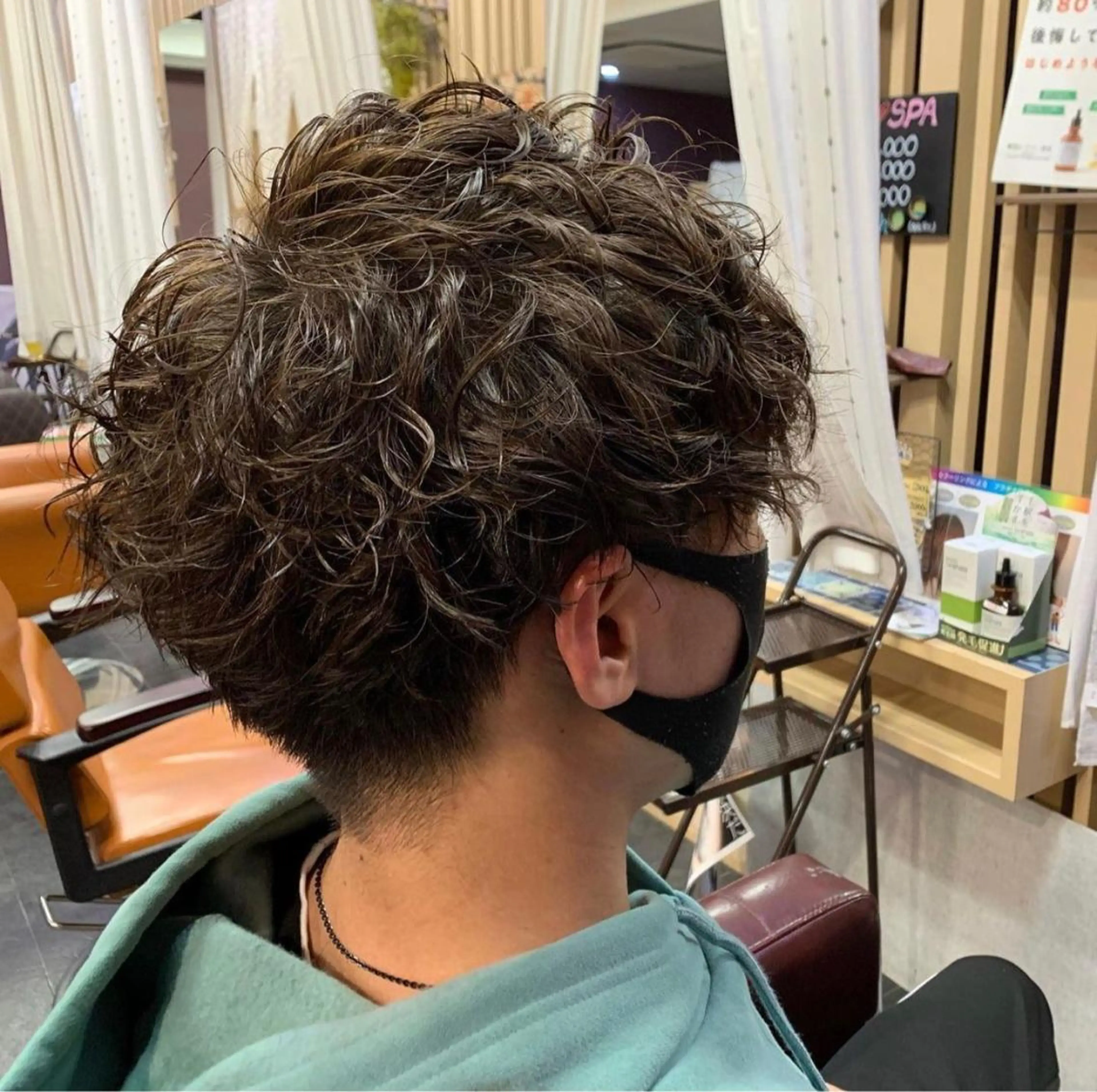 ショート パーマ メンズ メンズパーマ labyrinthノーブル所属・メンズ特化西村 雄太のヘアスタイル