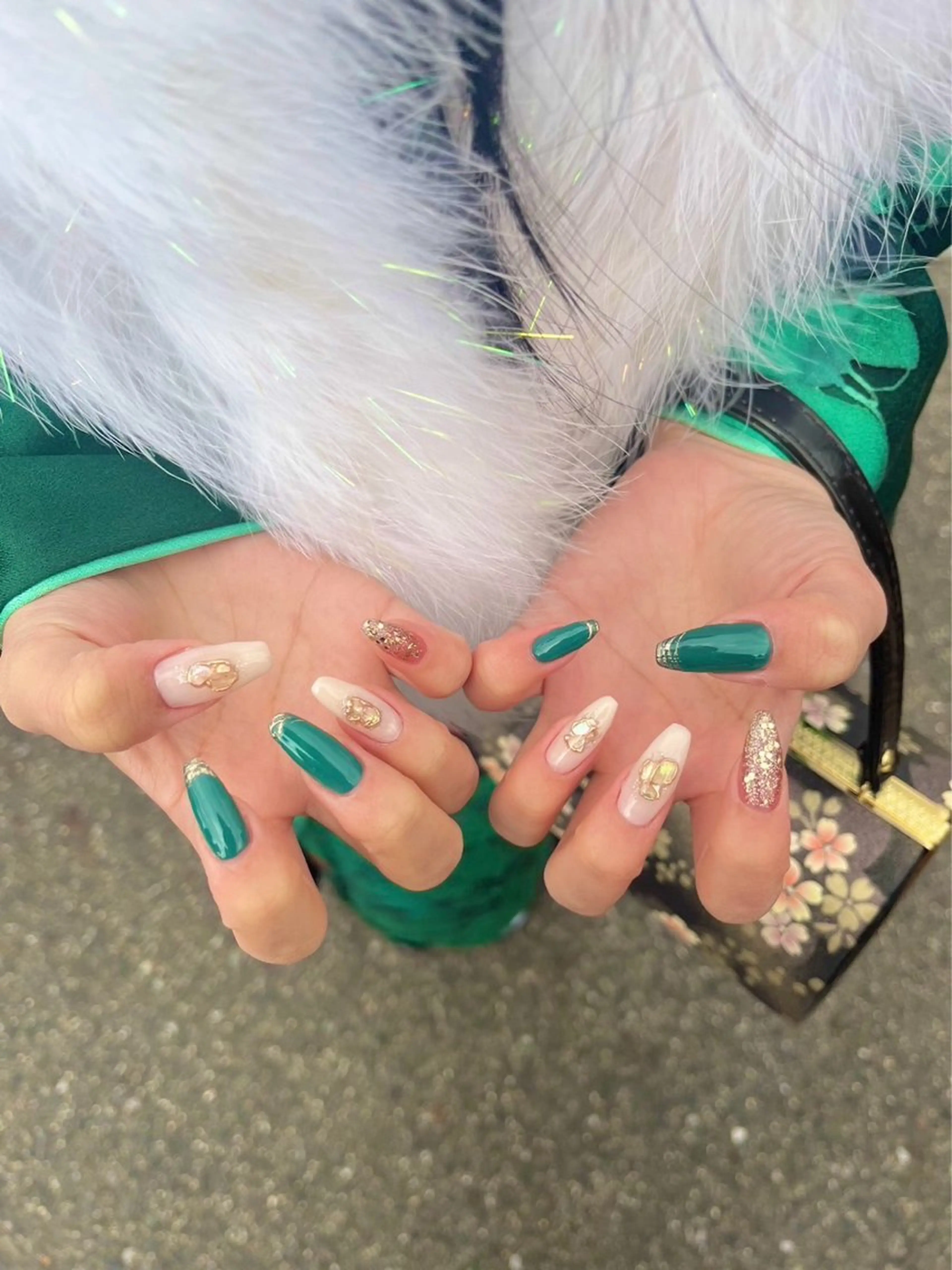 ネイル 成人式 Nail Sant Esperanza by SALON DE やす所属・Sant Esperanzaのネイルデザイン