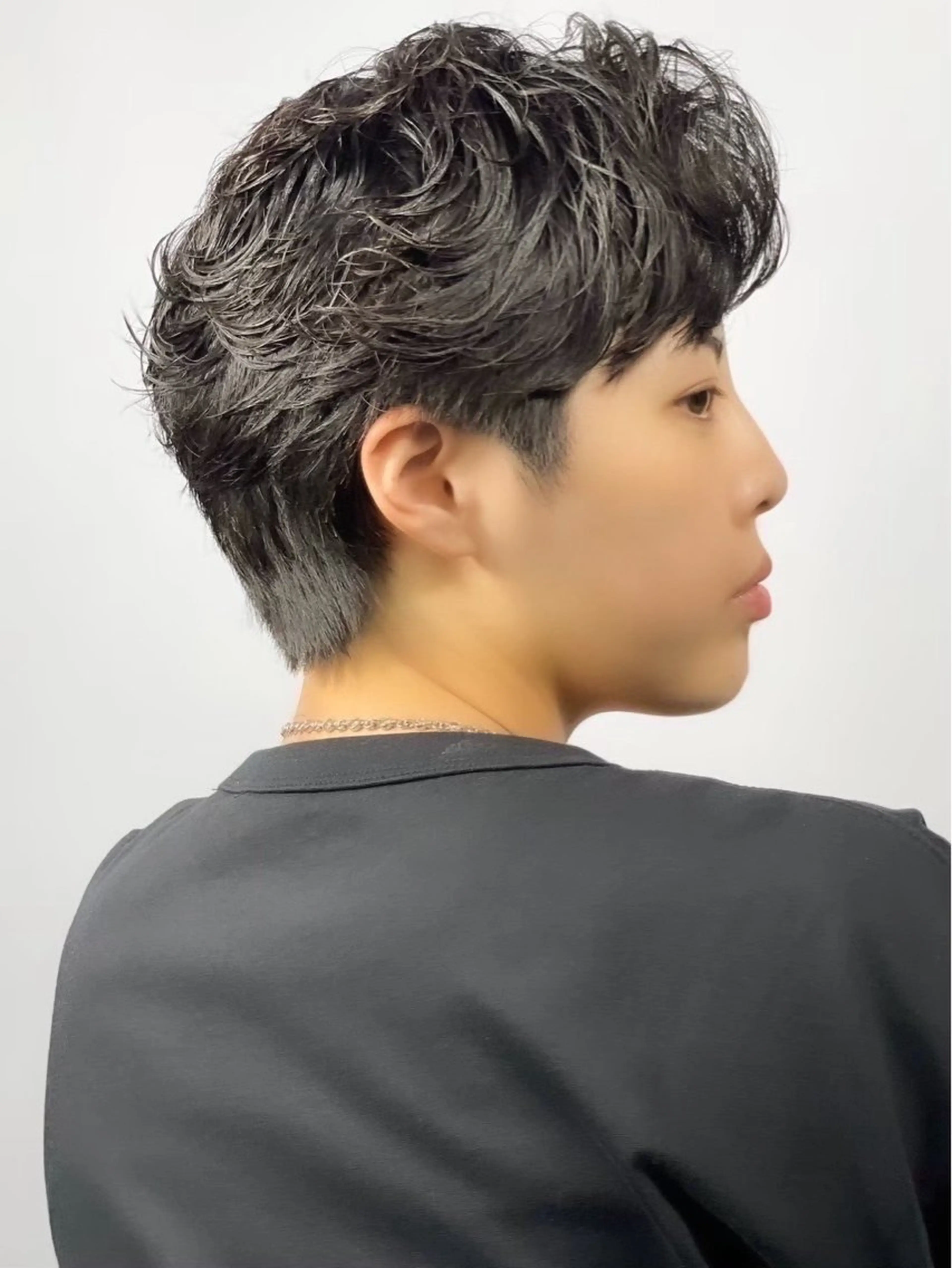 ショート パーマ ヘアアレンジ メンズ カット パーマ プレミアムバーバー新宿店所属・⚡️メンズ特化⚡️ 倉林 隼大のヘアスタイル