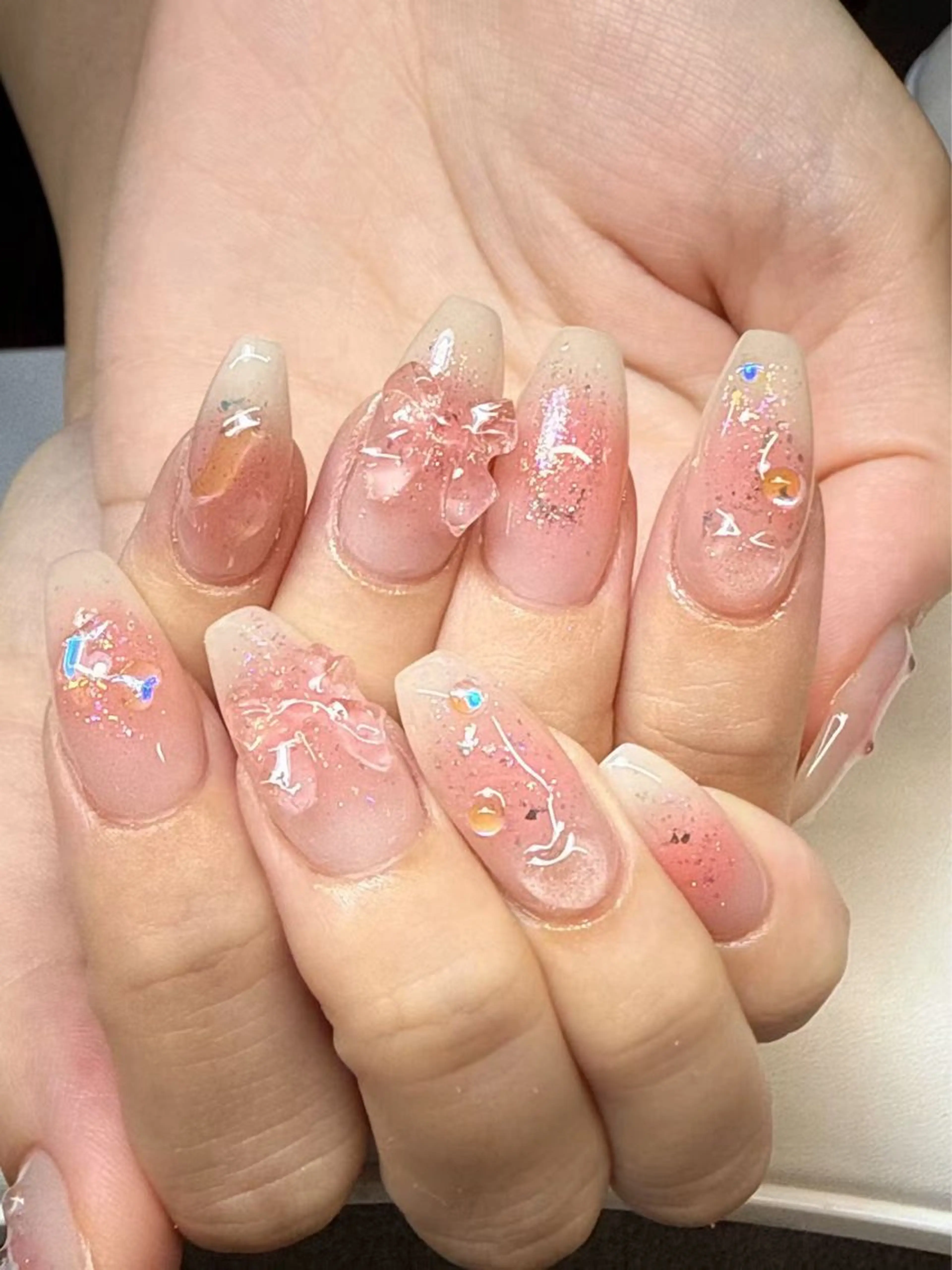 ネイル アートネイル チークネイル 長さ出し マグネットネイル 持ち込み ハンドネイル 長出し専門店🎀 HARO💕Nailのネイルデザイン