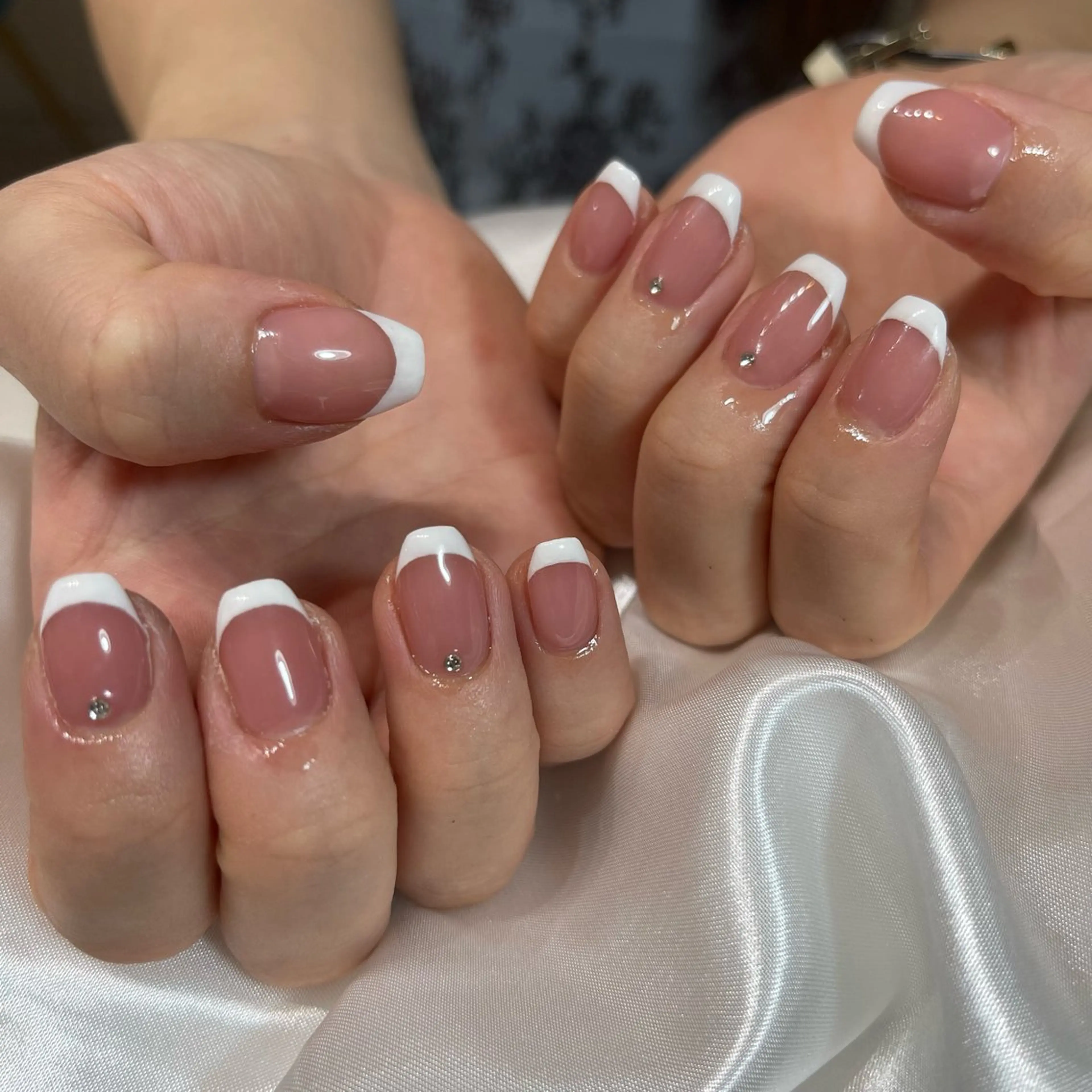 ミディアム ハンドネイル salon de Tiara 碧のネイルデザイン