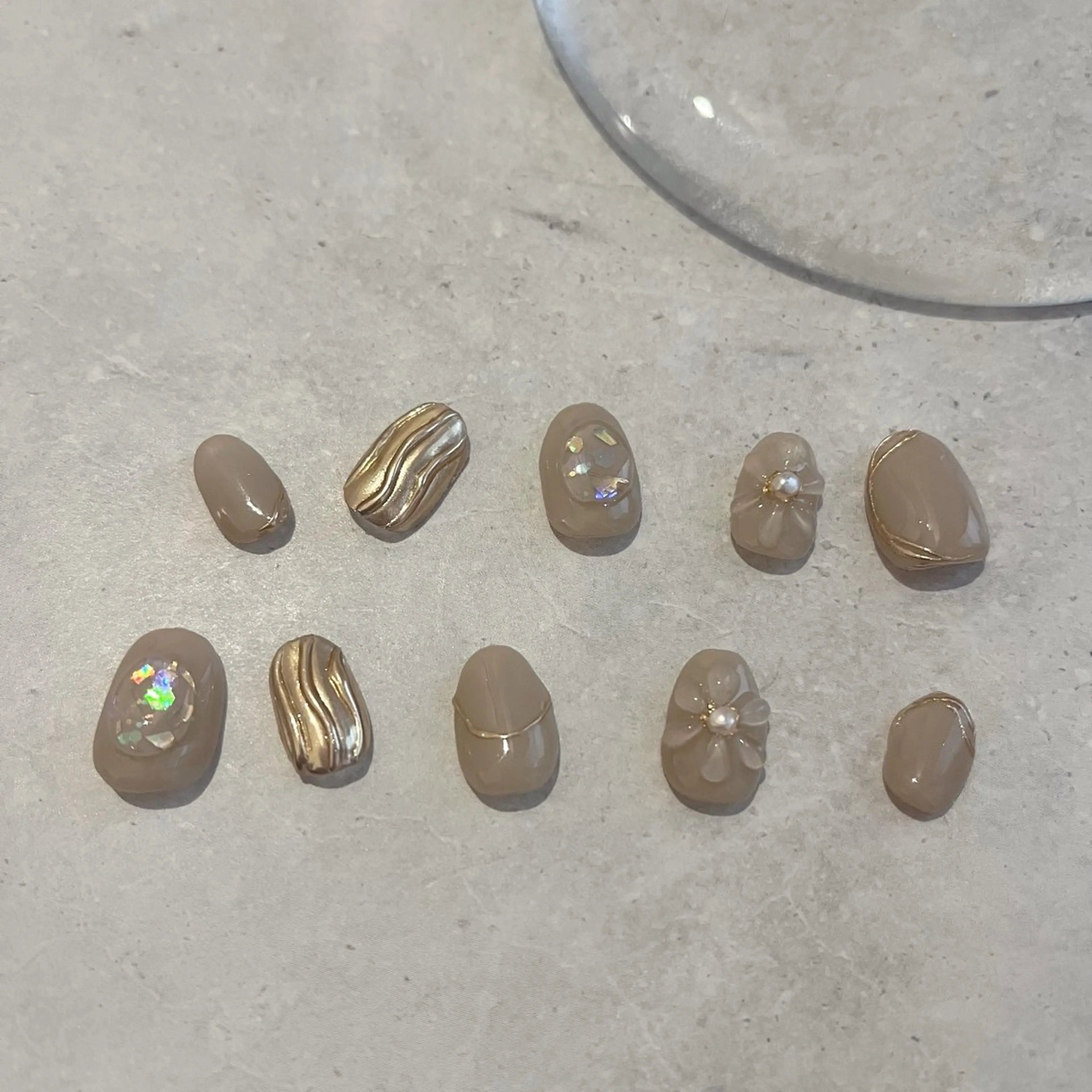 ネイル ネイルチップ ブライダルネイル K Aのネイルデザイン