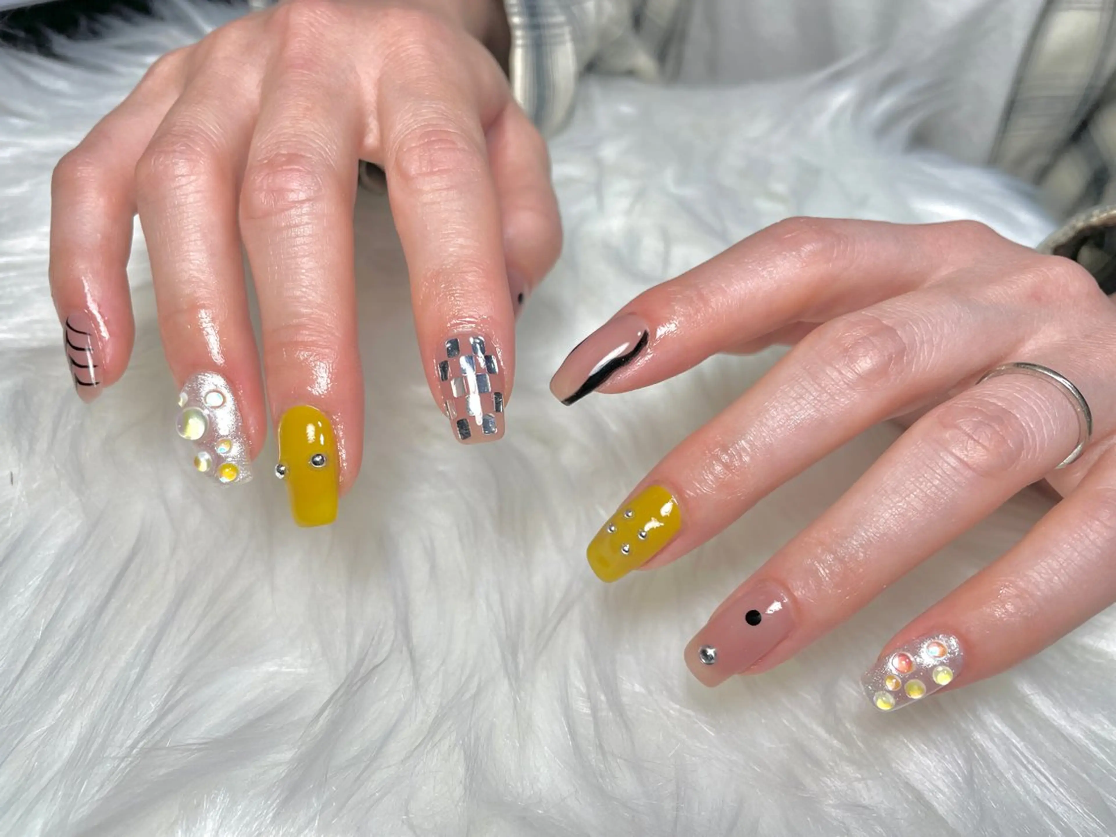 ネイル ハンドネイル ate nailのネイルデザイン