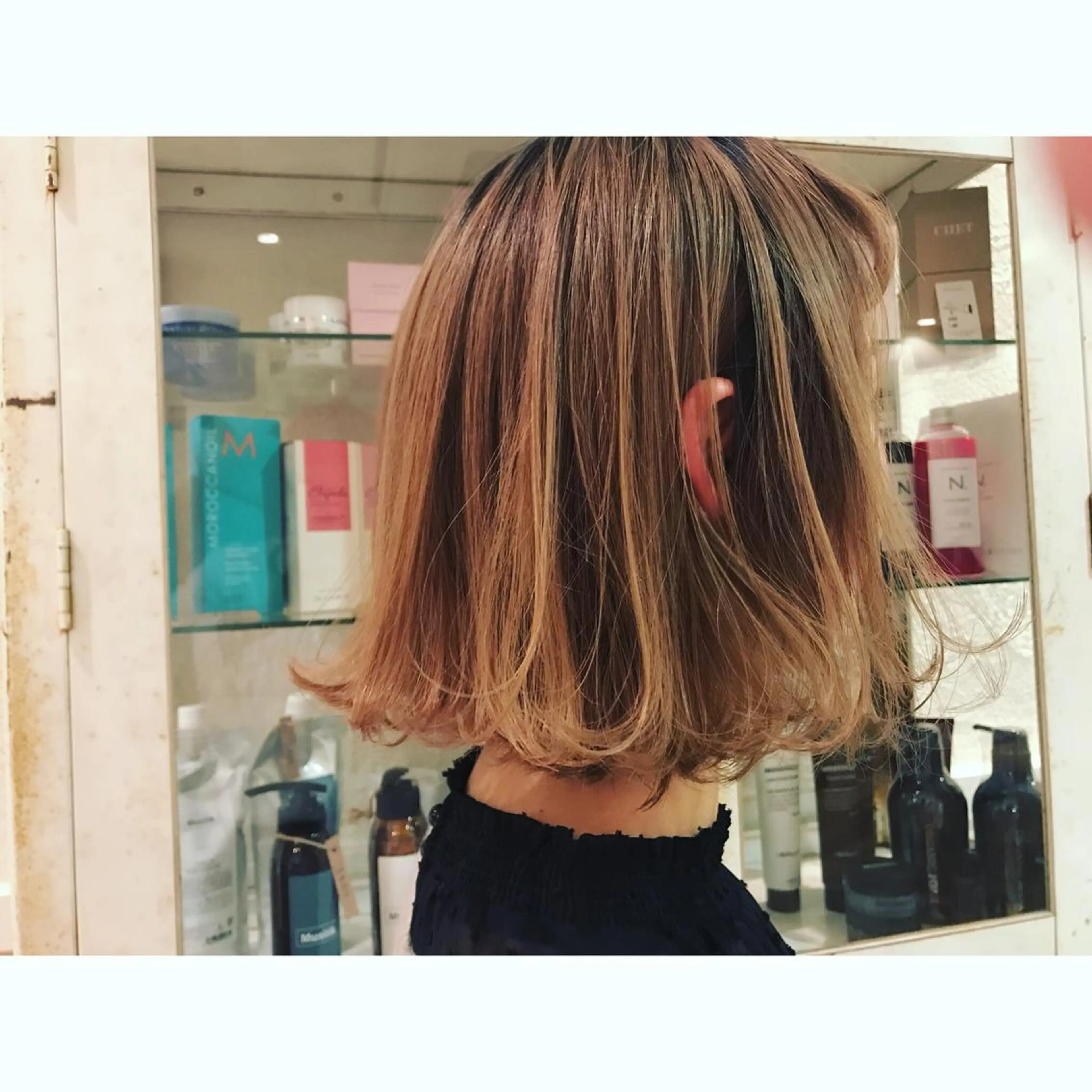 ショート カラー ボブ カット パーマ Musiiik hairのヘアスタイル