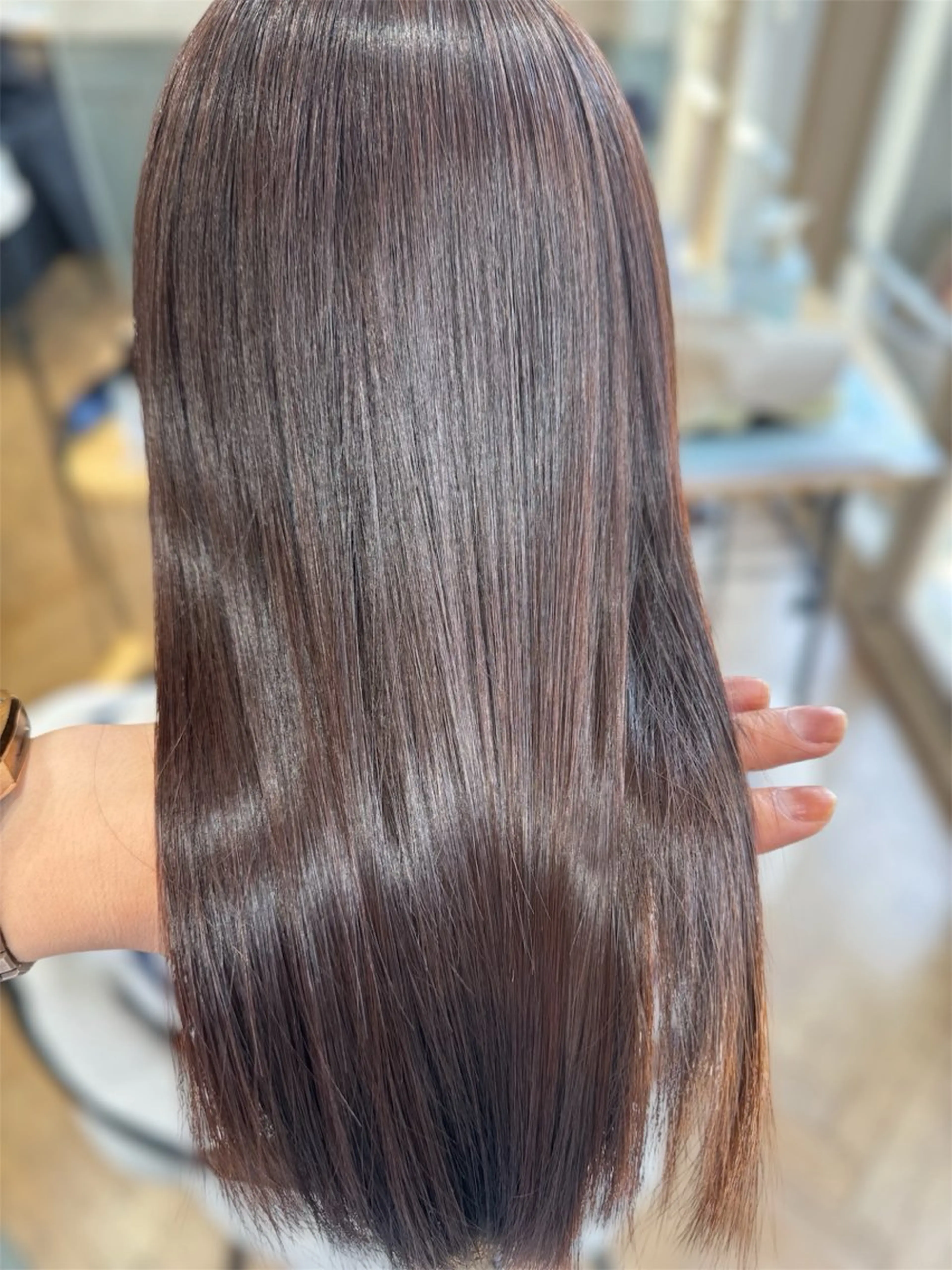 トリートメント misato/レイヤ ー/暖色カラーのヘアスタイル