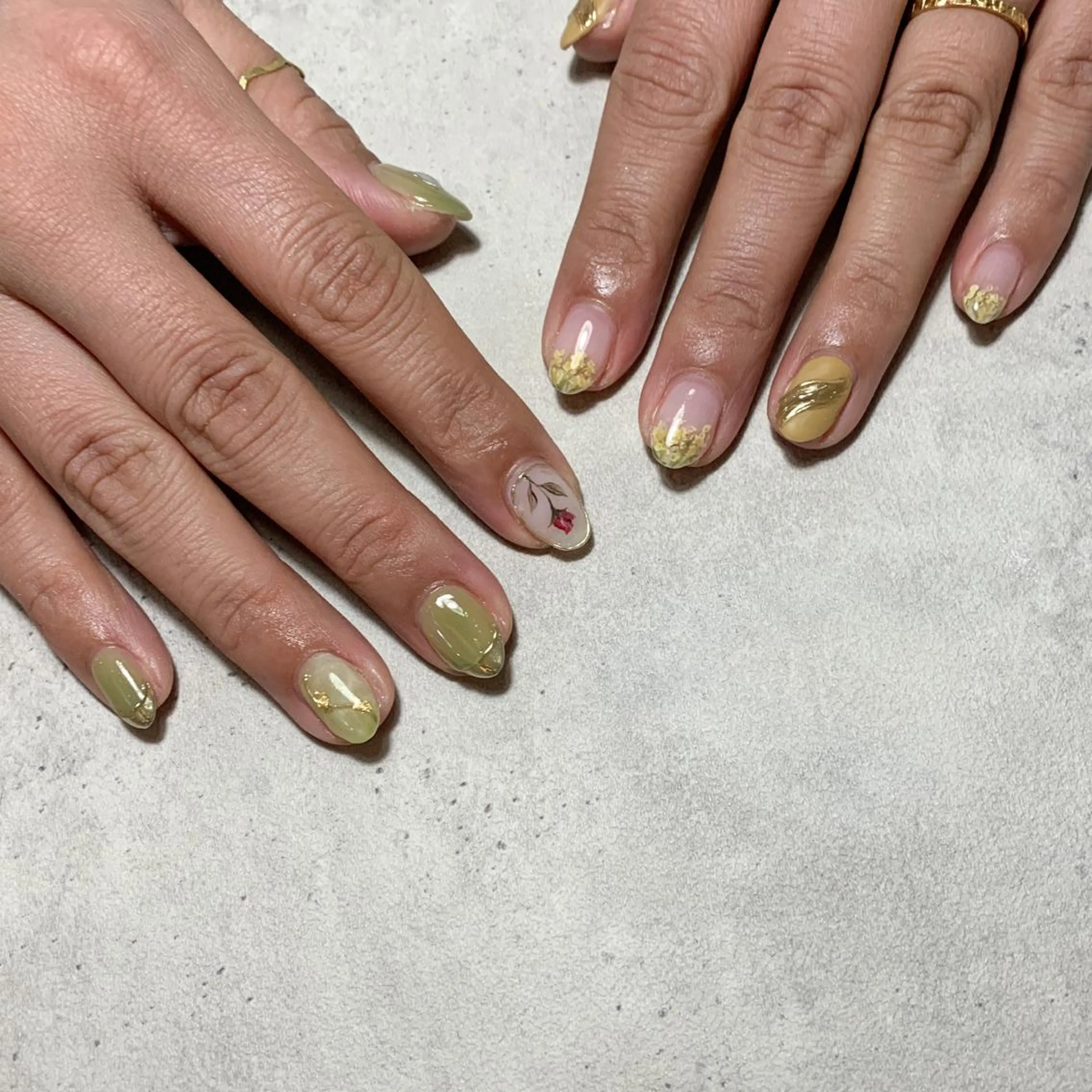 ネイル atelier　FIORITURA所属・FIORITURA aiのネイルデザイン